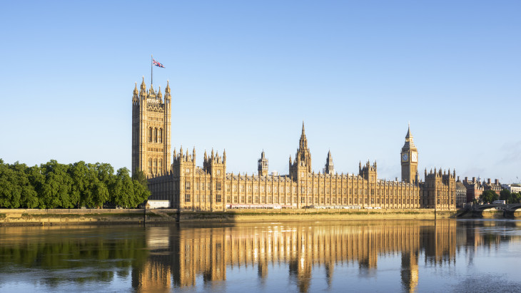 Nagy átalakulás előtt a brit nyugdíjpénzek piaca, az öröklési szabályokba is belenyúlnak