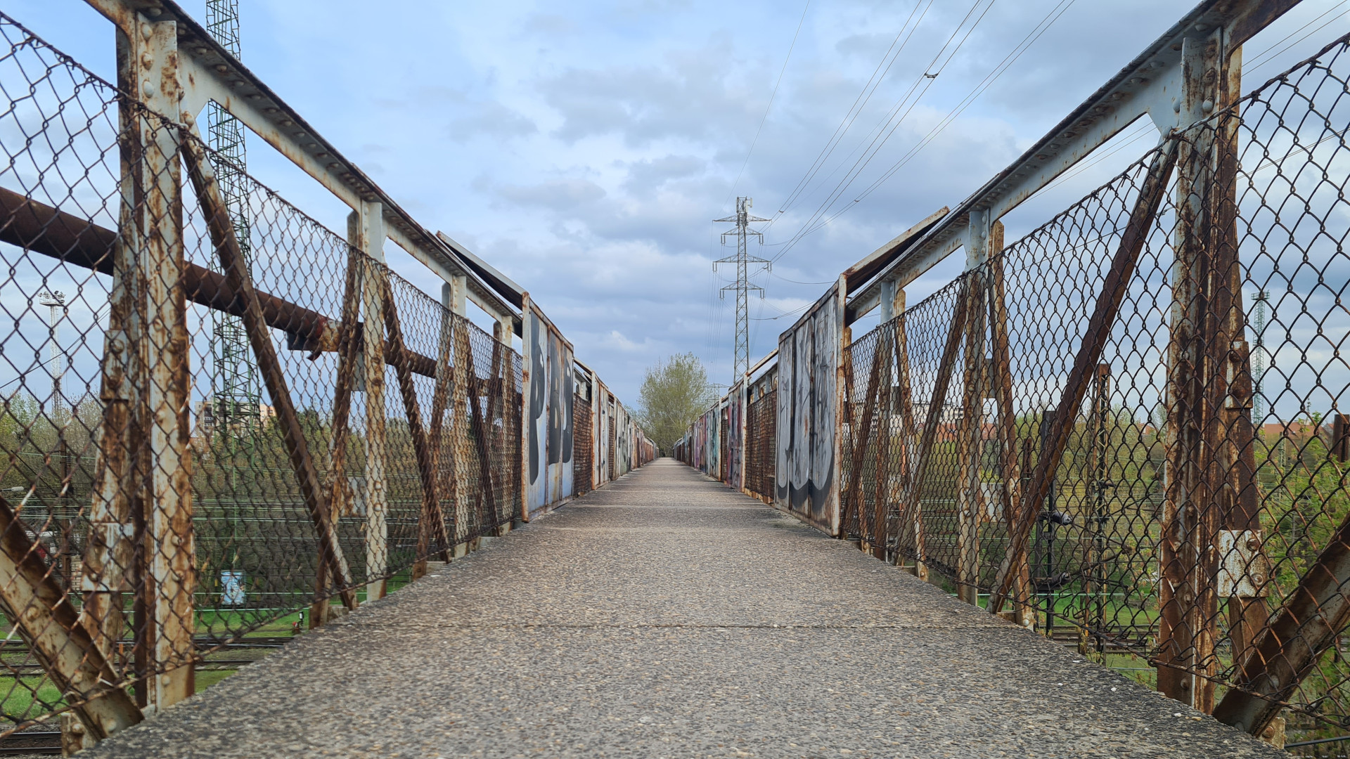 Gigantikus terület átmeneti sorsa dőlhet el a fővárosban: március közepéig bárki beleszólhat