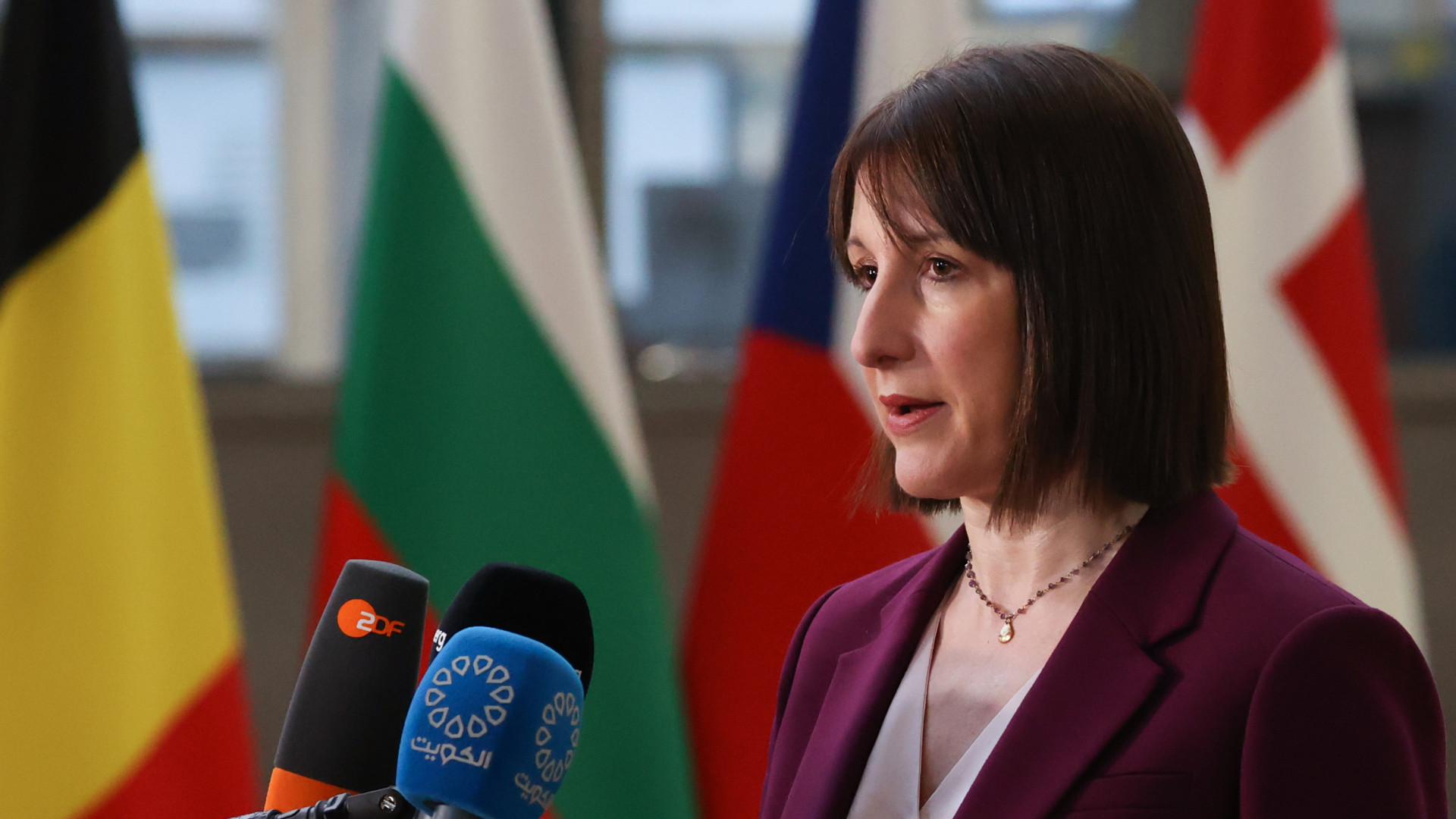 Elstartol a Brexit visszapörgetése – a brit pénzügyminiszter zord valósággal szembesítette a választókat