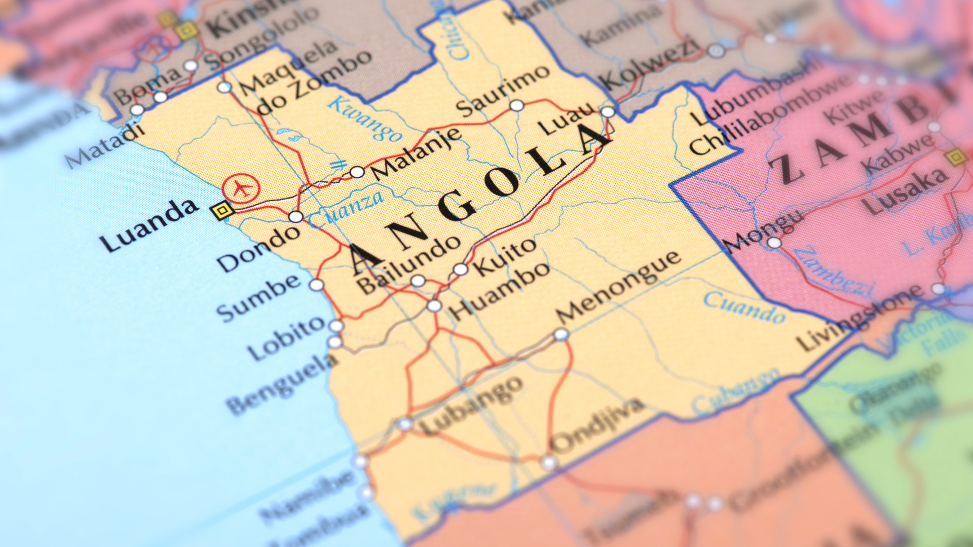 Döntött Angola: nagy csapás az olajhatalmaknak