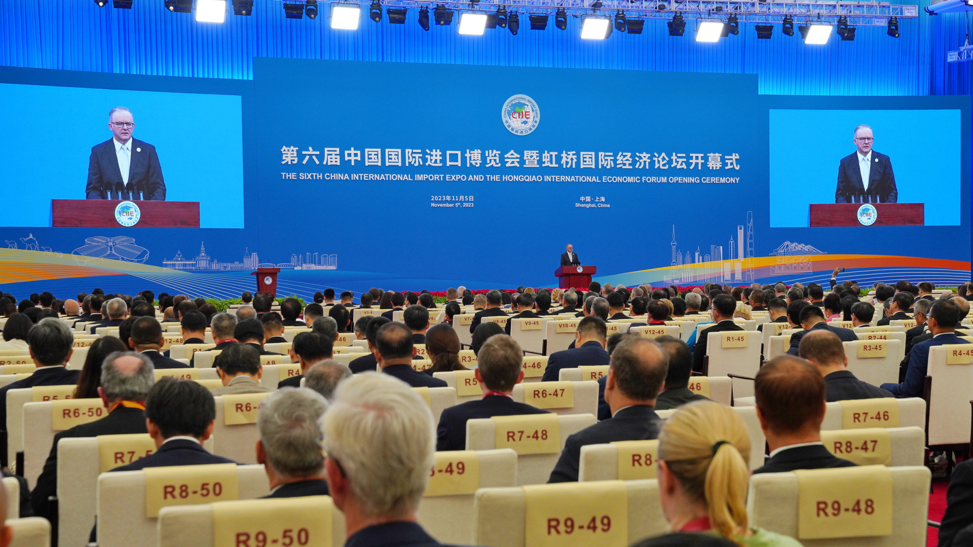 Mégis barátkozna ellenfelével a Távol-Kelet nagyágyúja - hét év után ültek újra asztalhoz