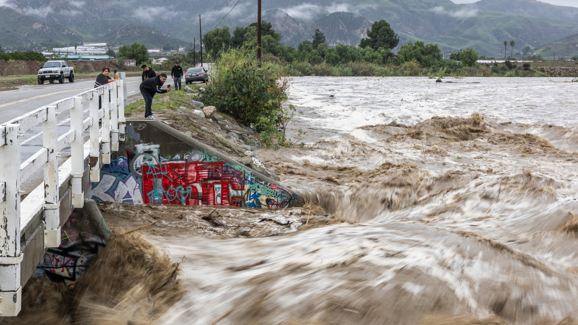 Tűzvész után árvíz csapott le: a trópusokról érkeznek a légköri folyók