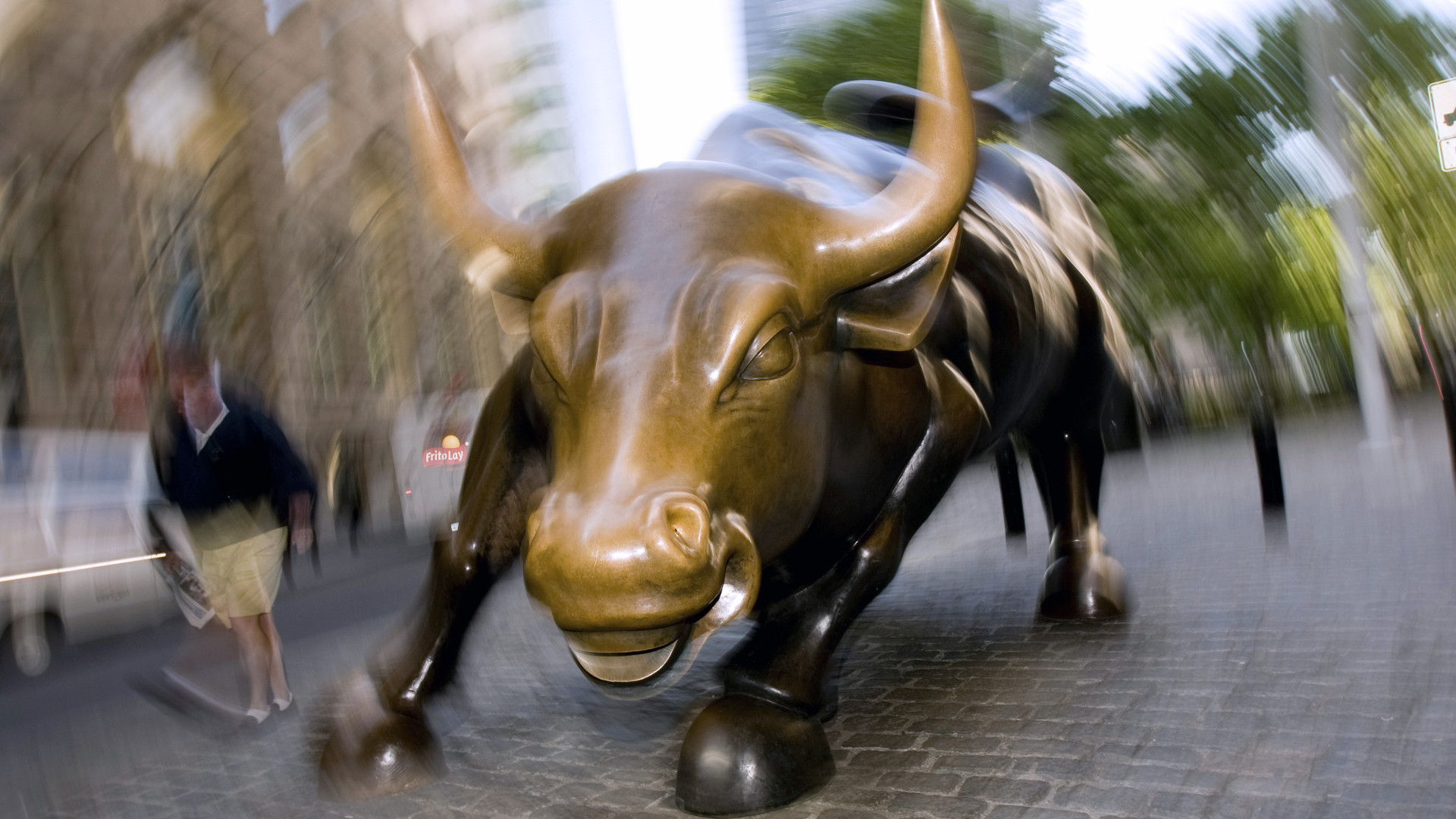 Itt a jelzés: a profik szerint ezt a három részvényt kell most megvenni! – Forrás: Portfolio.hu