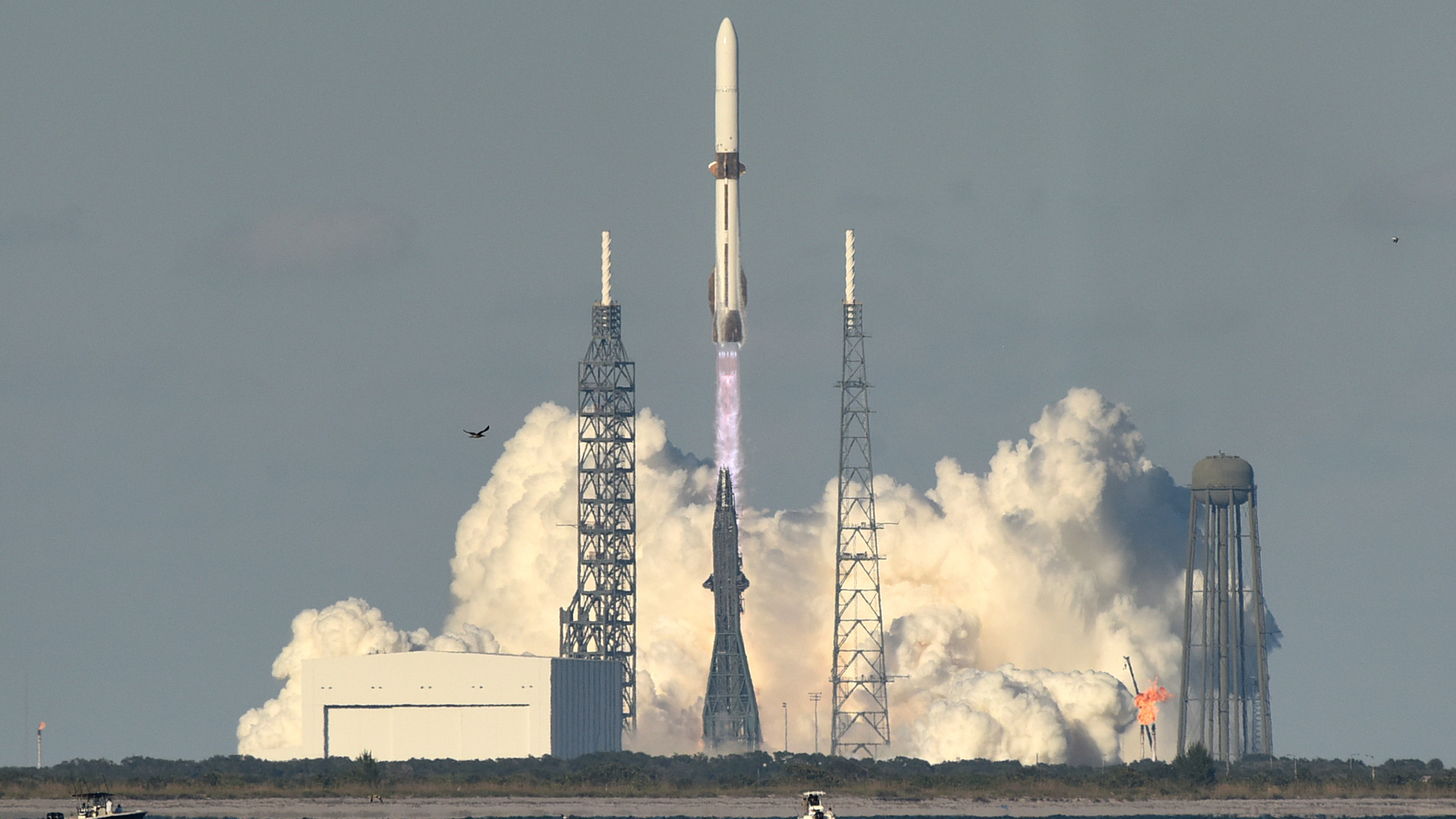 Óriási mérföldkövet ért el Jeff Bezos űrrakétája: egyértelmű kihívót kapott a SpaceX