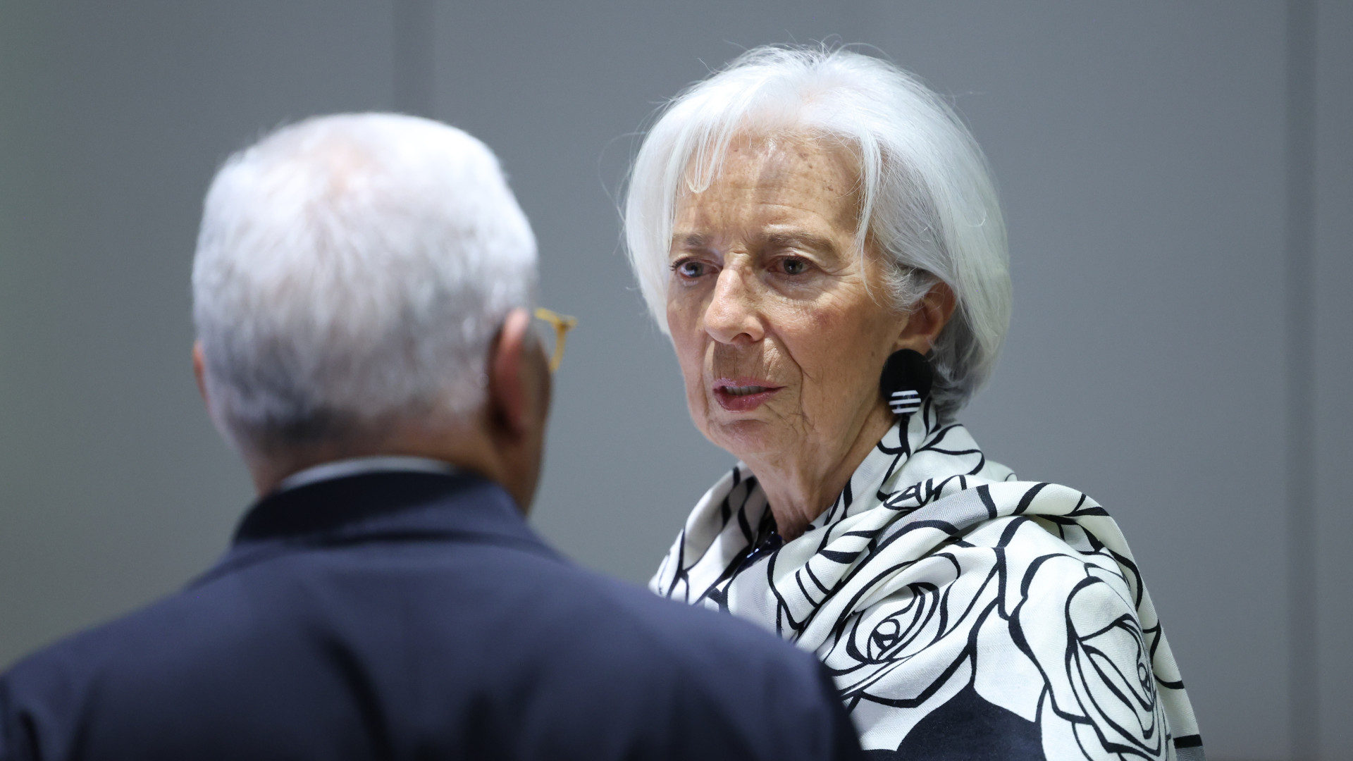 Európai bérrobbanás és háborús infláció szoríthatja sarokba az EKB-t