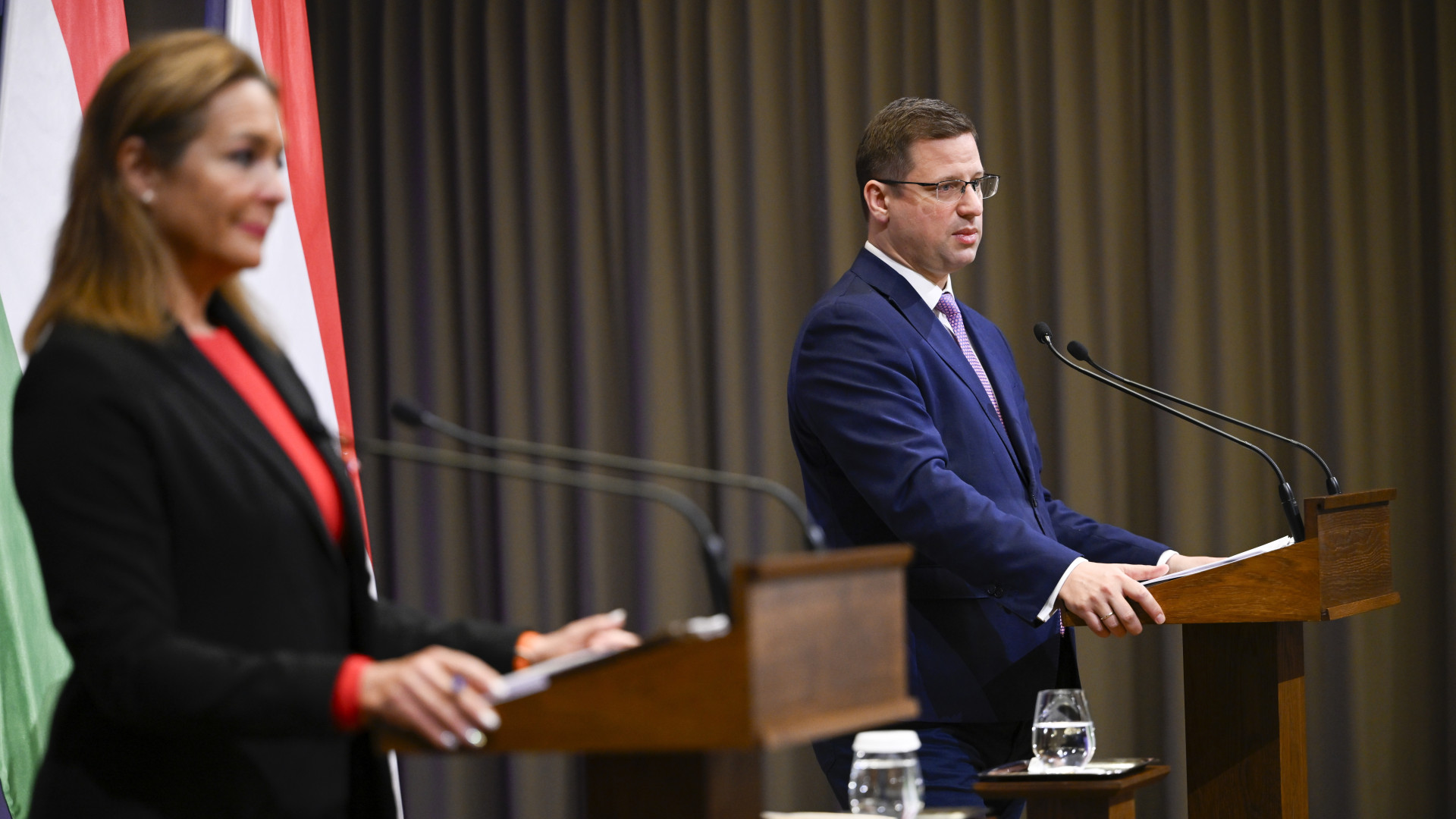 Gulyás Gergely: a kormány vizsgálja az ukrán földgáz- és áramszállítások leállítását is