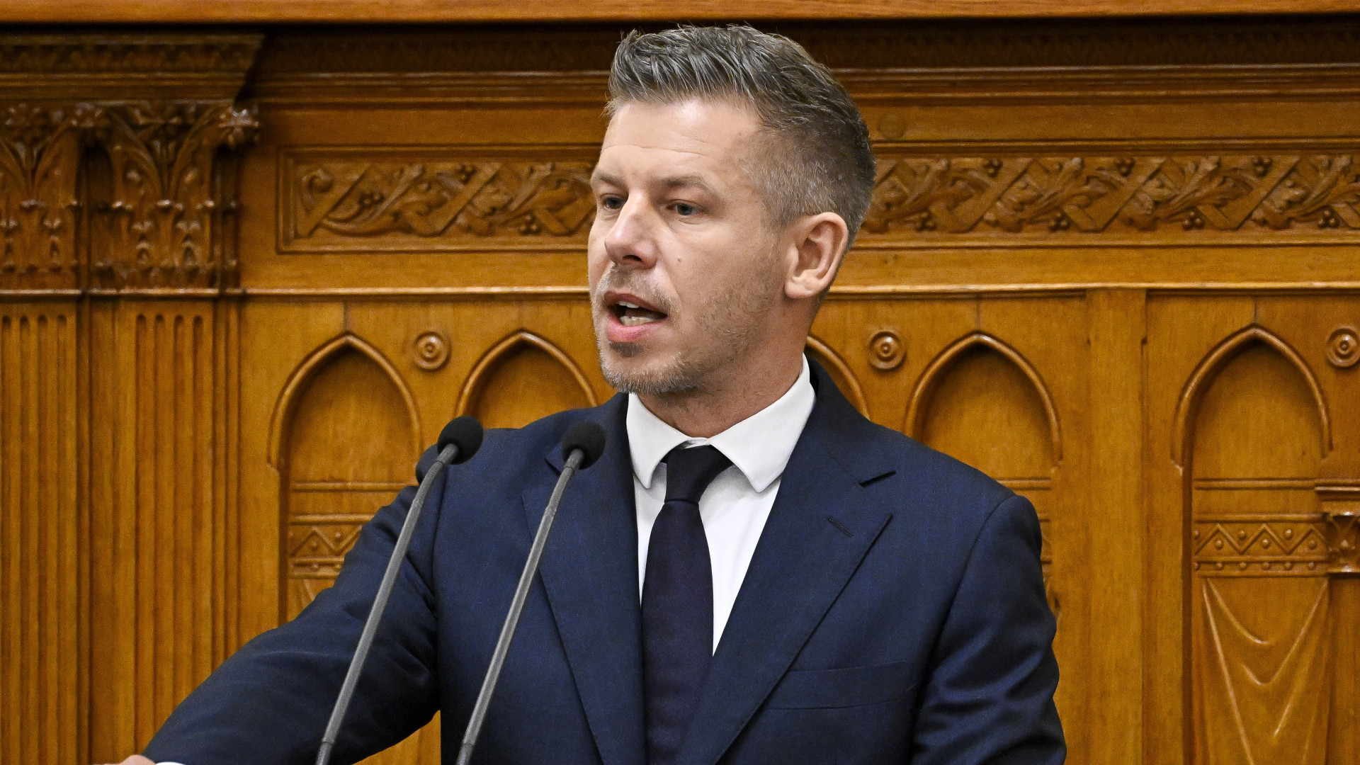 Egyre több helyen fogy el a víz, Magyar Péter is megszólalt a vízkorlátozásokról
