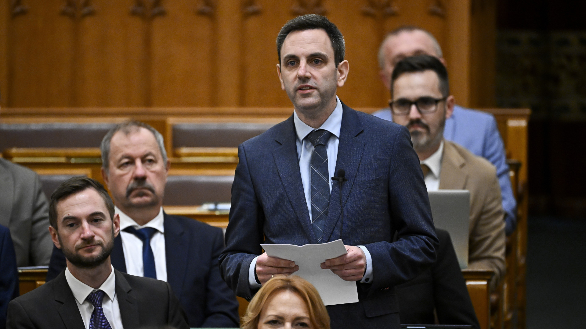 Elhalasztják az ügynökakták nyilvánosságra hozatalát
