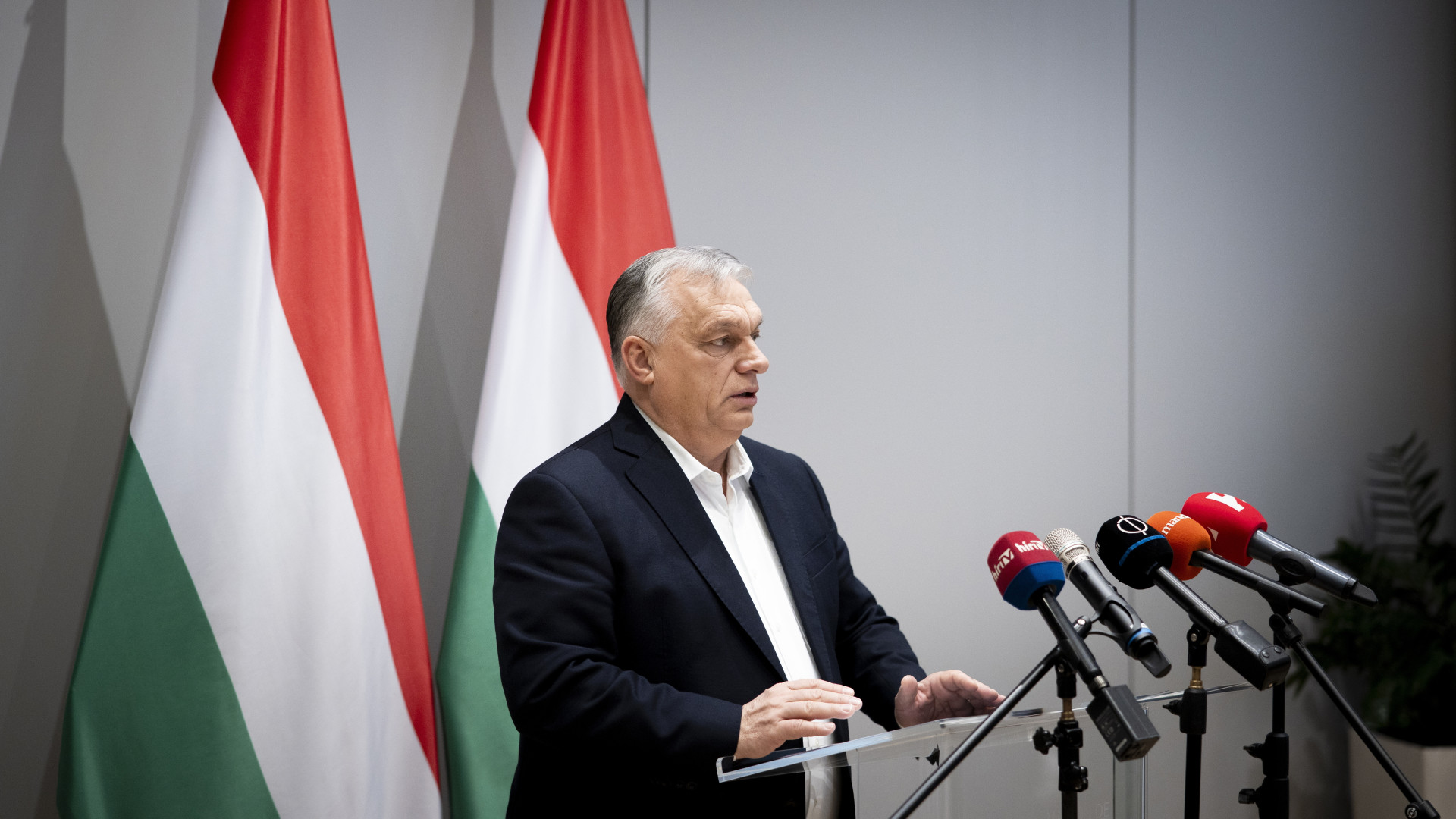 Orbán Viktor belengette: módosulhat a rezsicsökkentés!