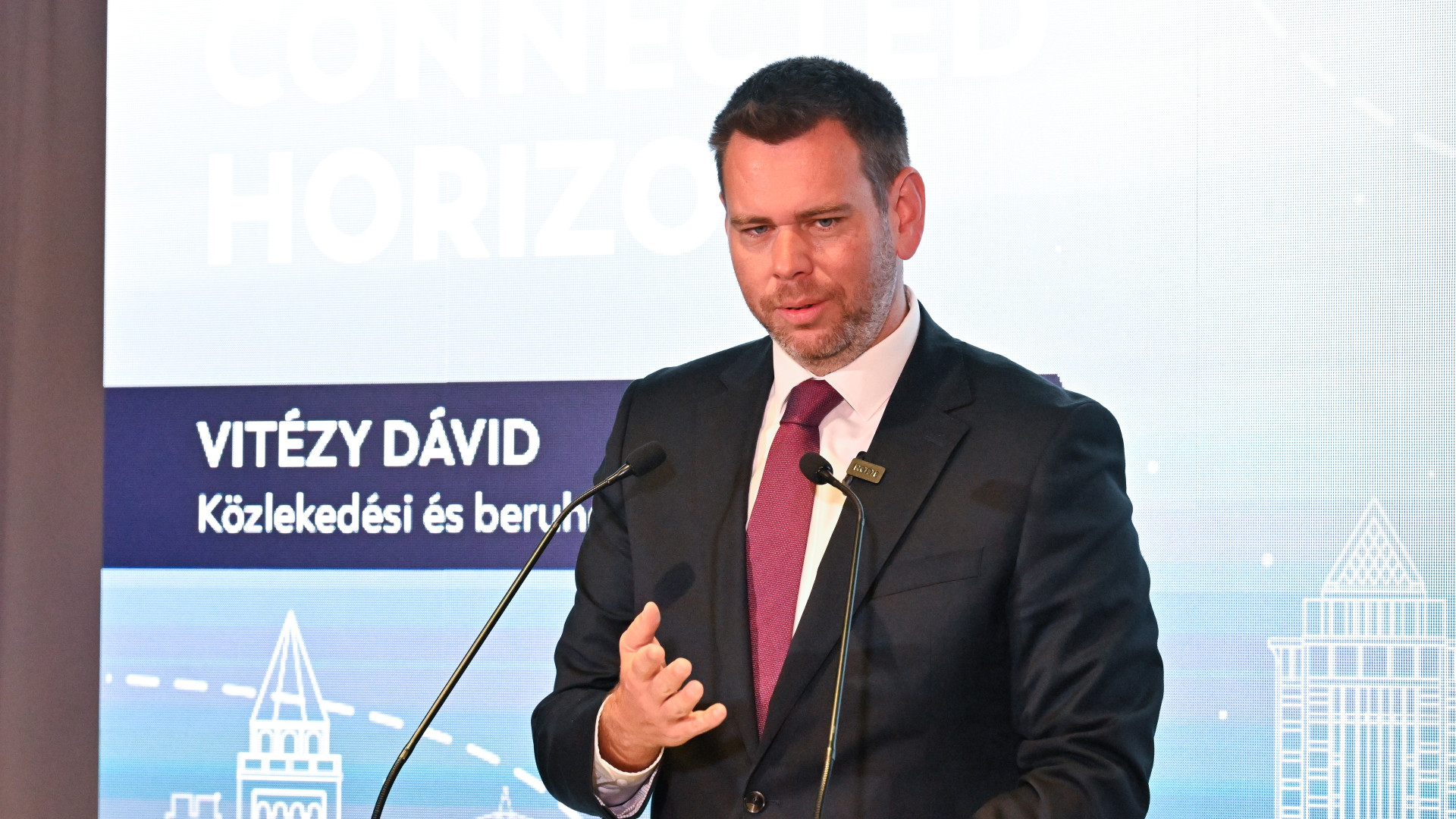 A magyar vasúthálózat csaknem felén korlátozások vannak - Karbantartási programot indít Vitézy