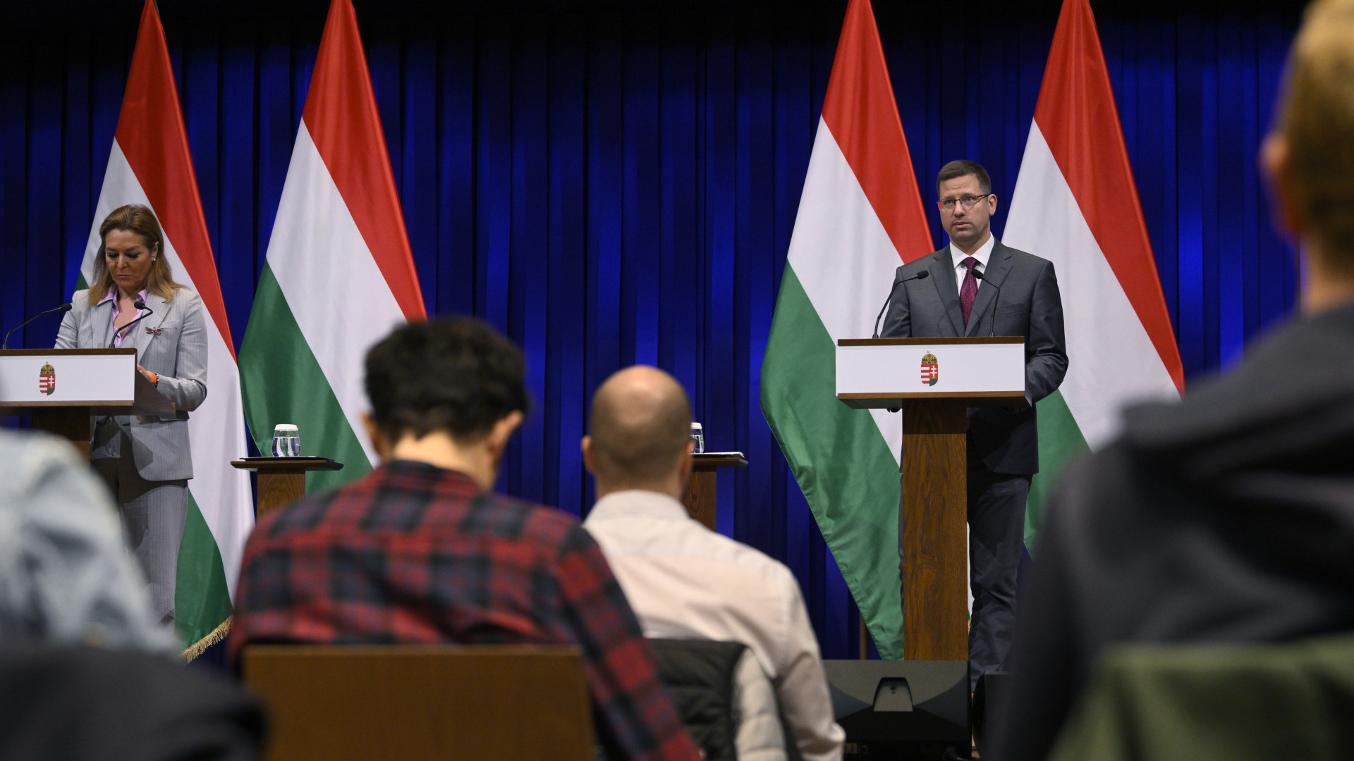 Jön a Kormányinfó: energia, háború és diplomácia lehet a terítéken