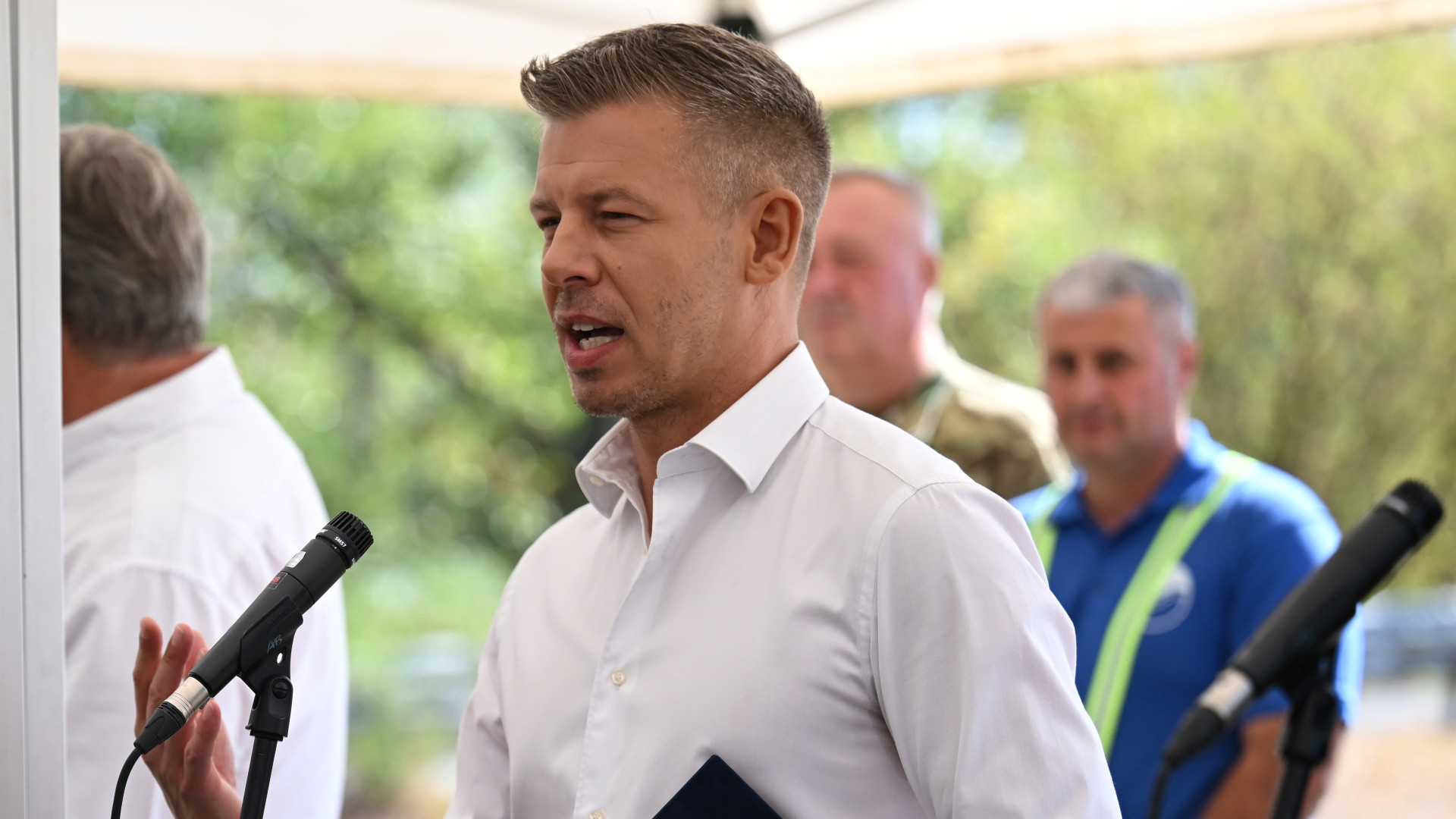Paksról üzent Magyar Péter: törvényekkel lépnek fel a válsággal szemben
