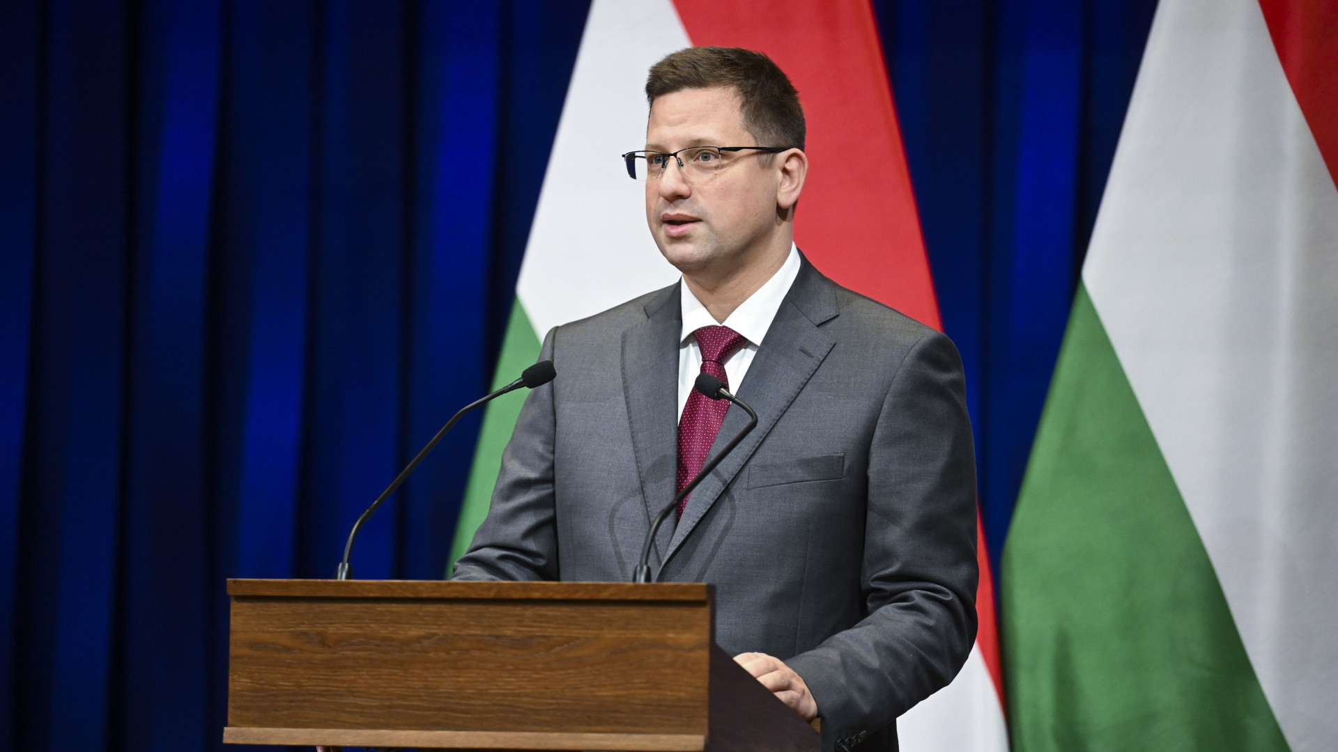 Figyelem, meglepő bejelentés érkezett a 14. havi nyugdíj folyósításáról