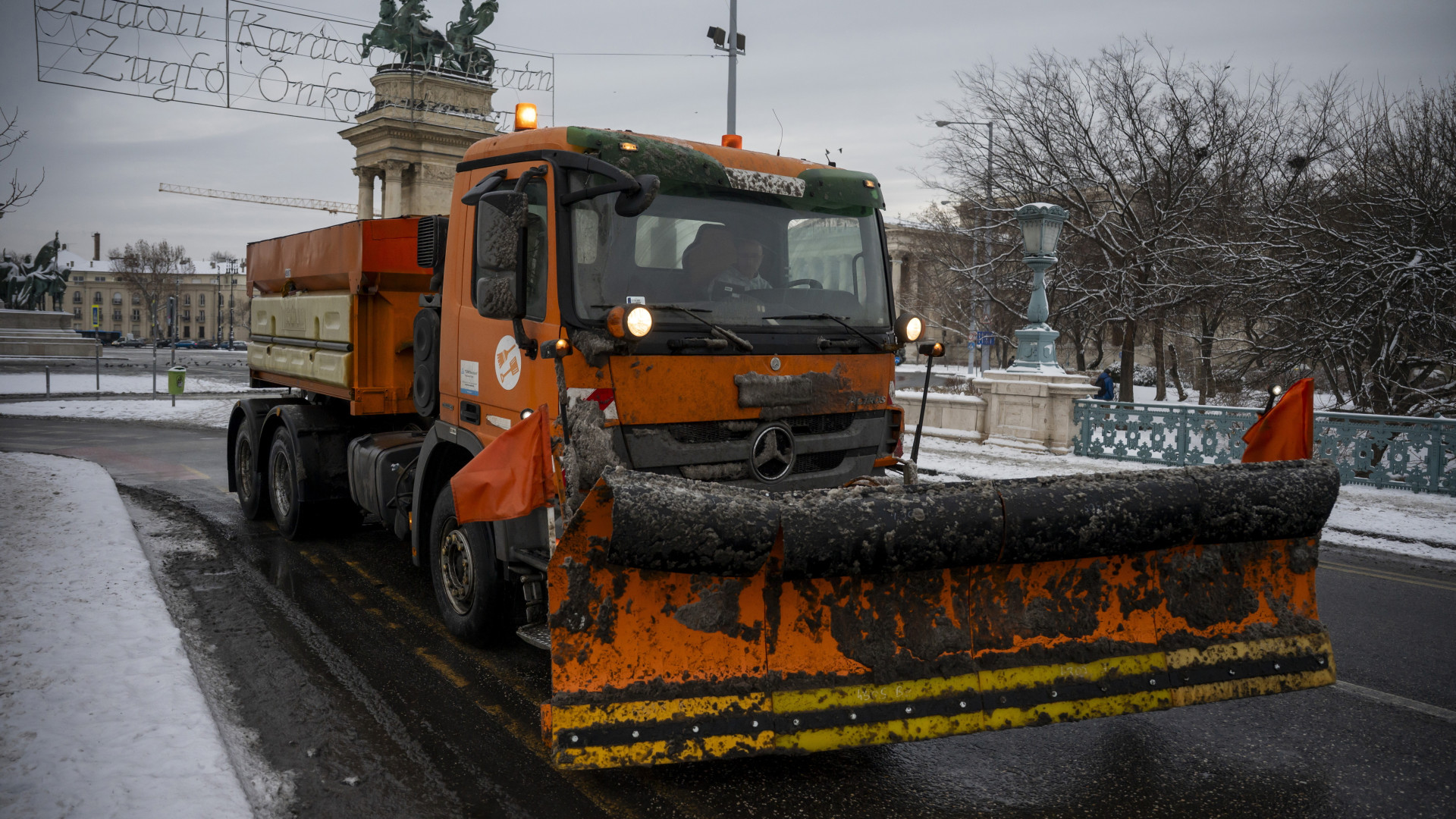 Budapesti hóhelyzet: késésekre figyelmeztet a BKK