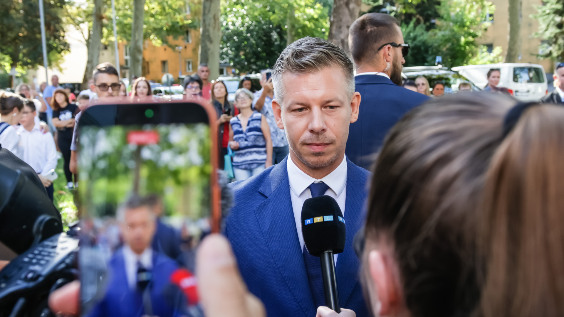 Tisza-kormány: hamarosan bejelentik a béremelést az oktatásban, éjfélkor lejár egy fontos határidő