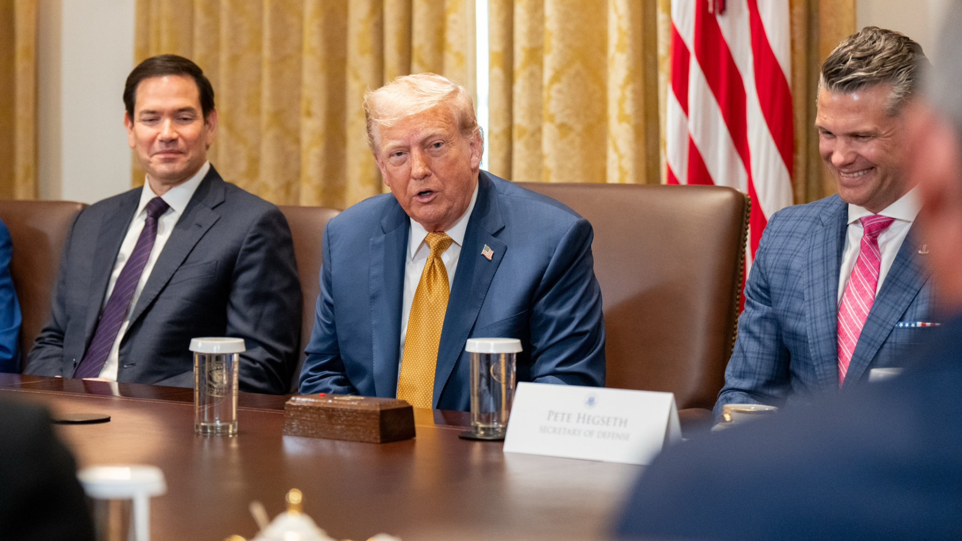Mélyül az Epstein-botrány: ezt már Donald Trump sem hagyhatta szó nélkül