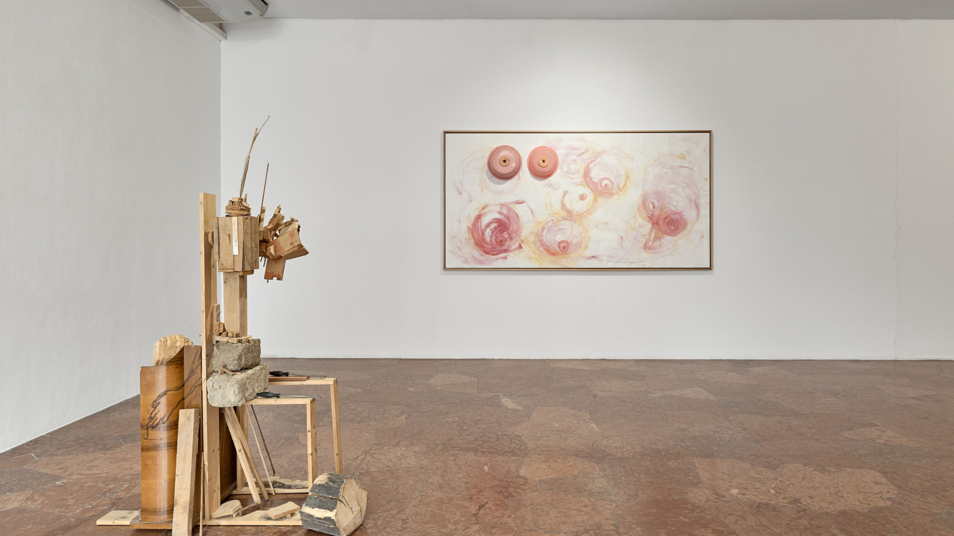 Zsolnay kerámiák, jeles magángyűjtemények, kortárs életművek – „a bőség zavara” a hazai tárlatokban