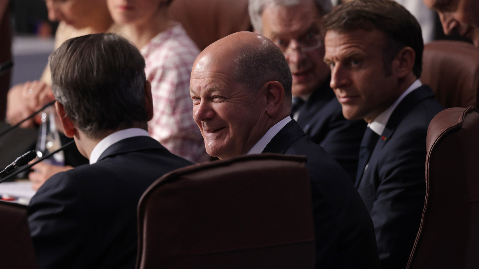 Macron és Scholz torzsalkodása lehet a bot az EU-s küllők között