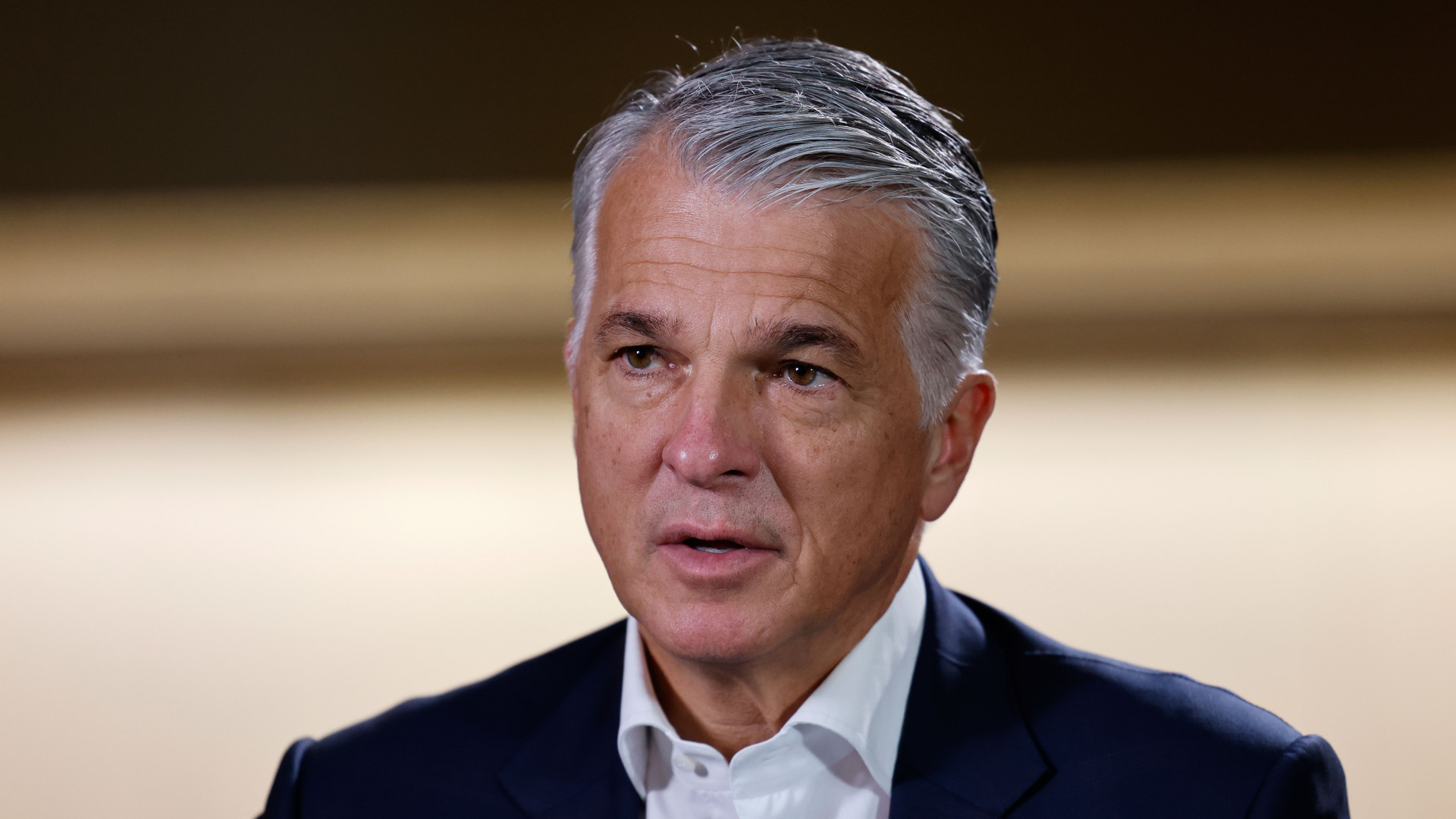 A legnagyobb svájci bank vezére bemondta: a készpénz a király