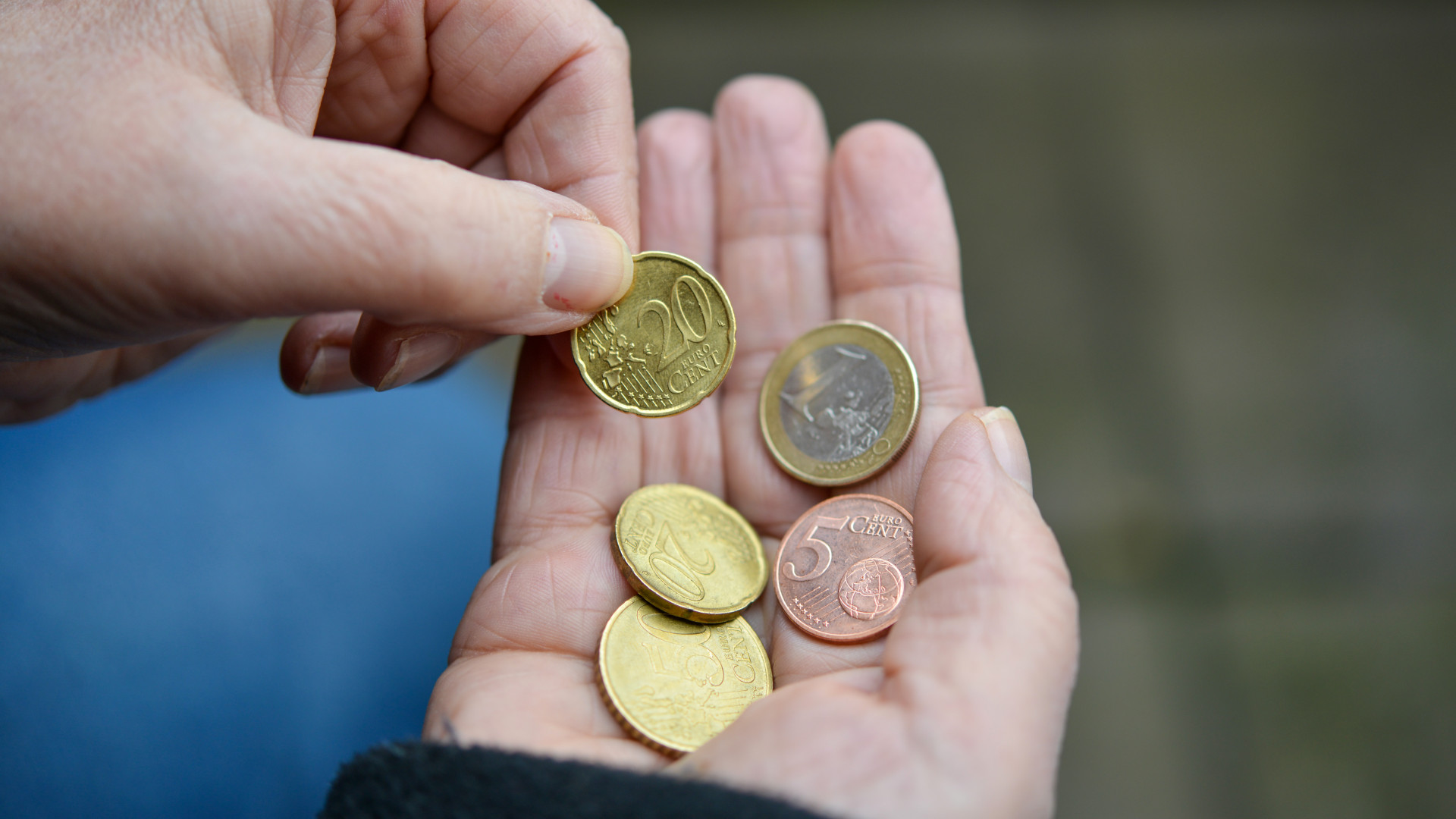 Majdnem letaszították Magyarországot az inflációs rangsor tetejéről
