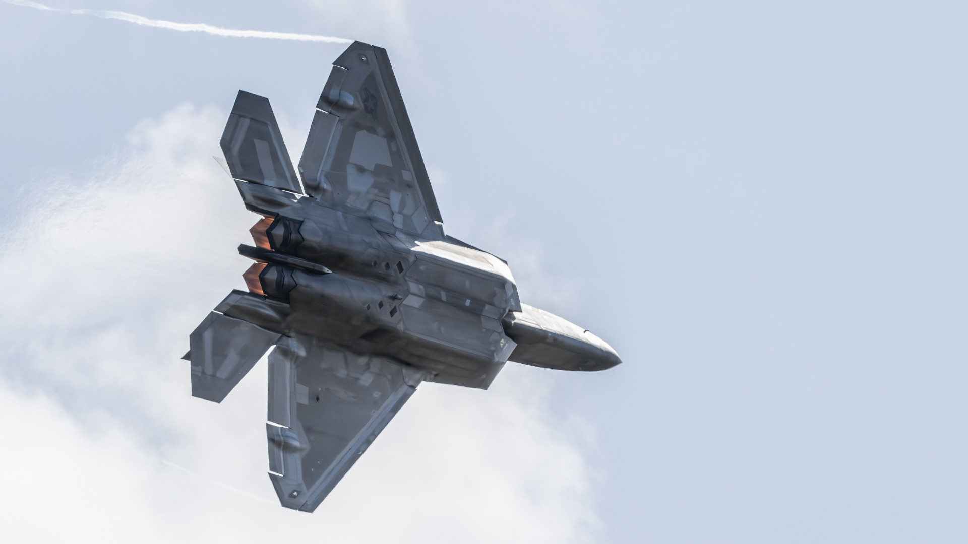 Felszálltak a Raptor vadászgépek: valami megindult a Közel-Keleten