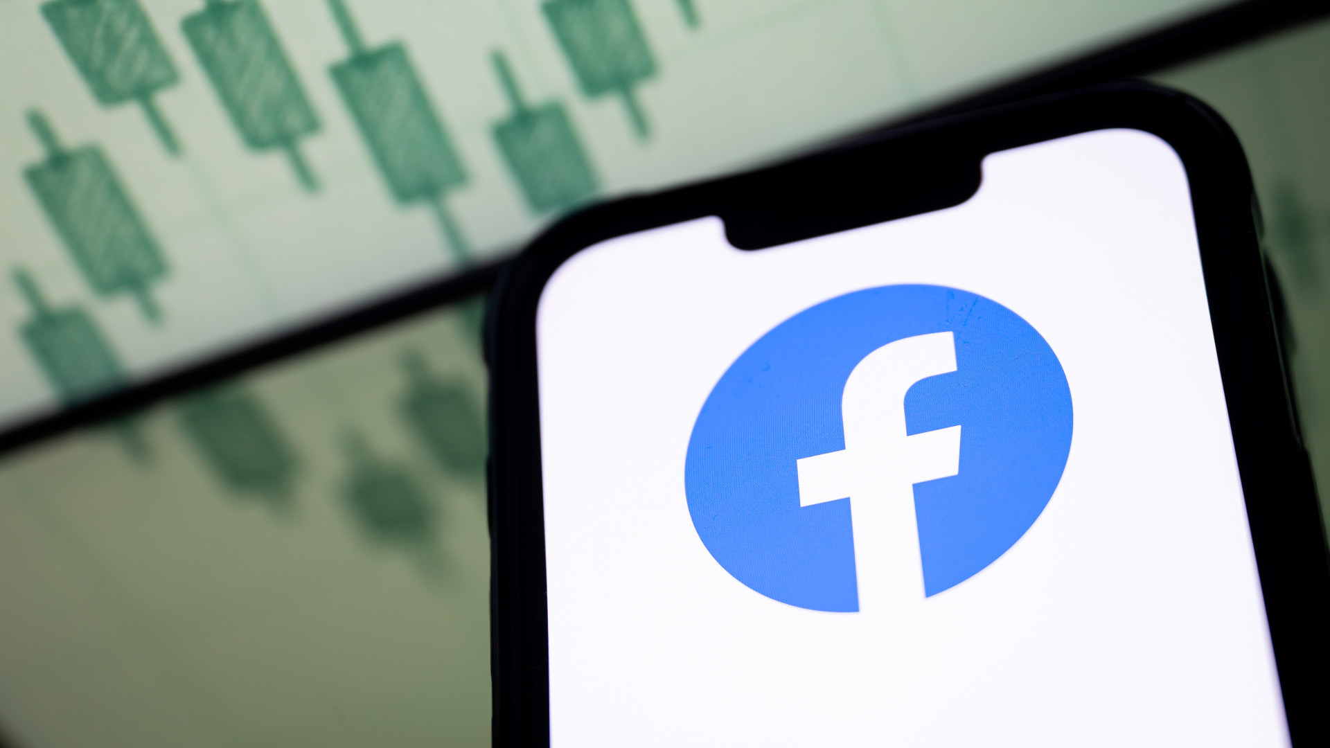 Pezsgőt bonthat Mark Zuckerberg: nagy győzelmet aratott a Meta a trösztellenes küzdelemben