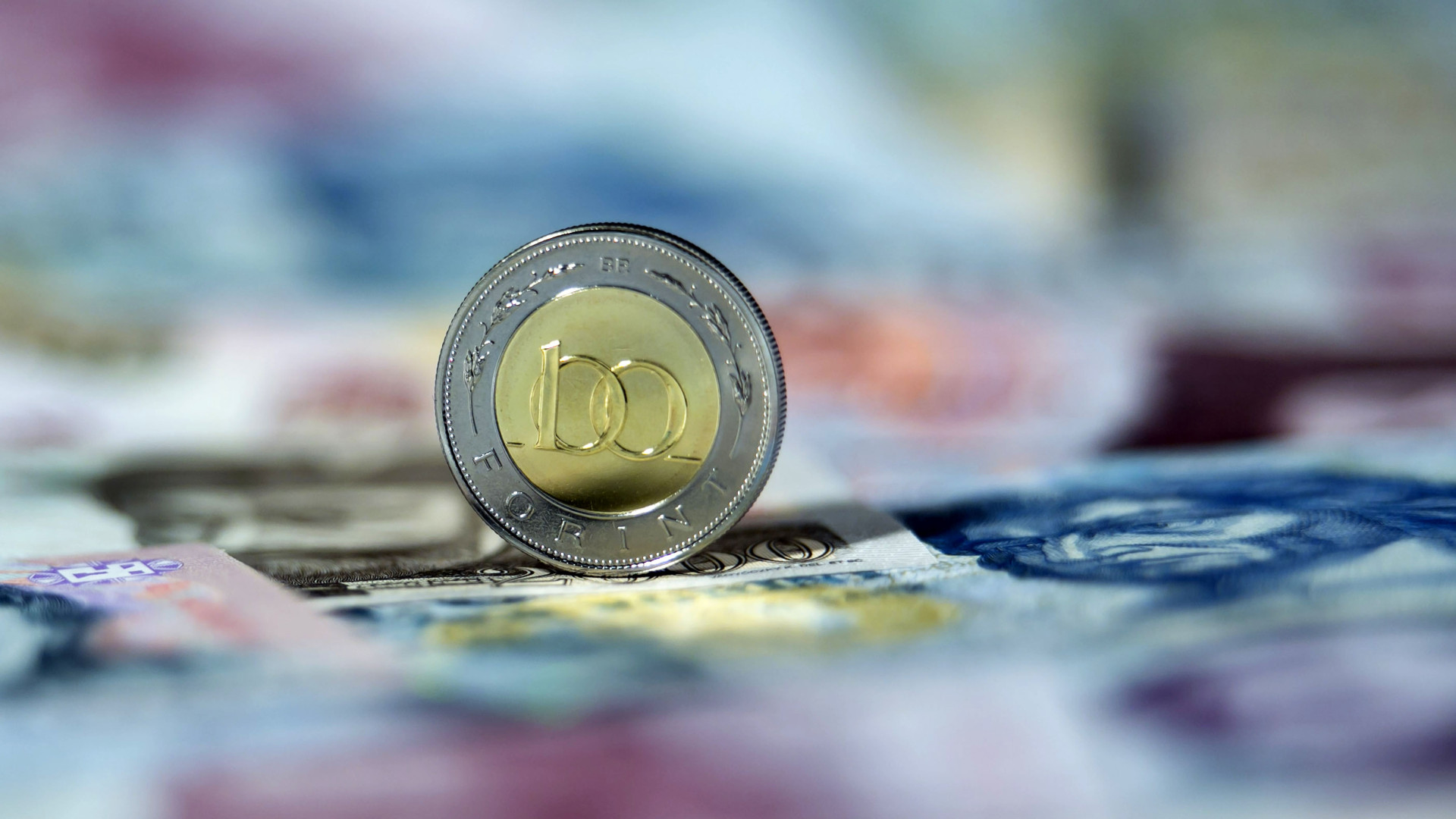 Kormányt vált Magyarország, reagálnak a bankvezérek: megszólalt az OTP, a K&H és a Gránit vezérigazgatója