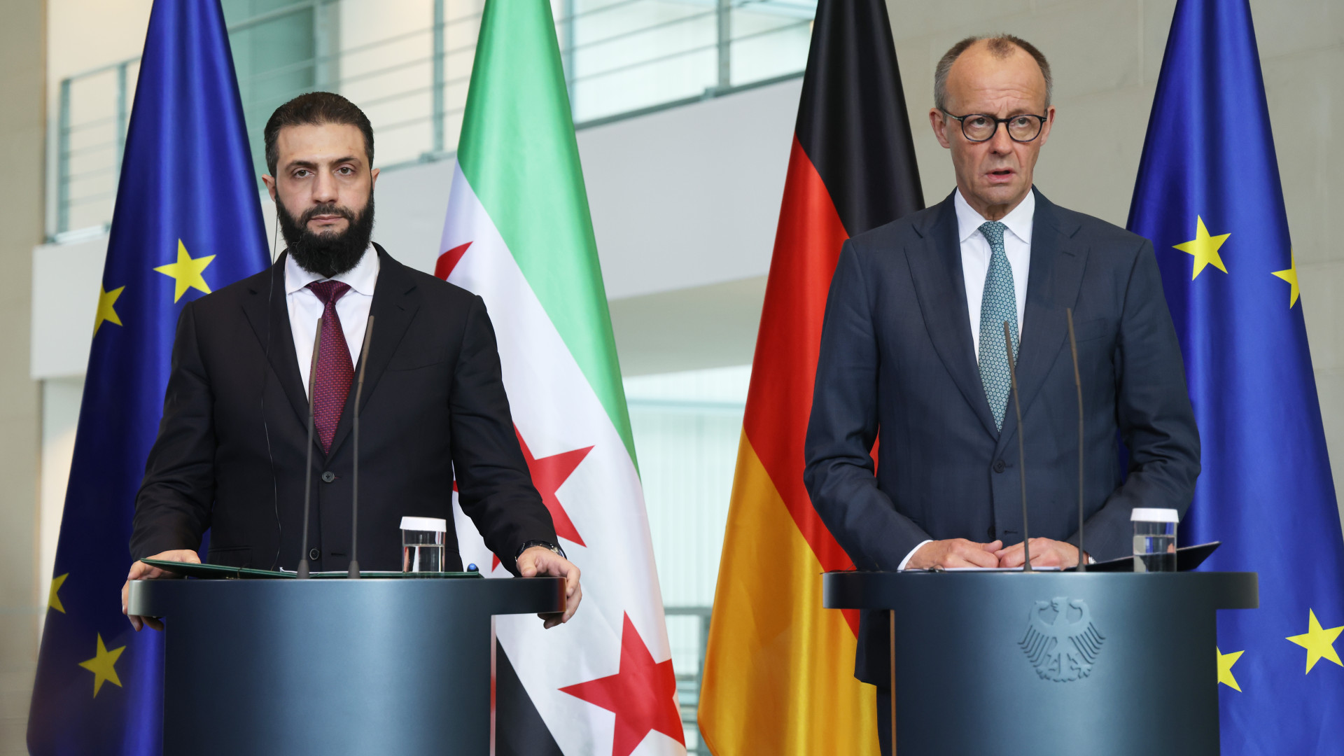 Több százezer menekültnek mutatott ajtót Németország