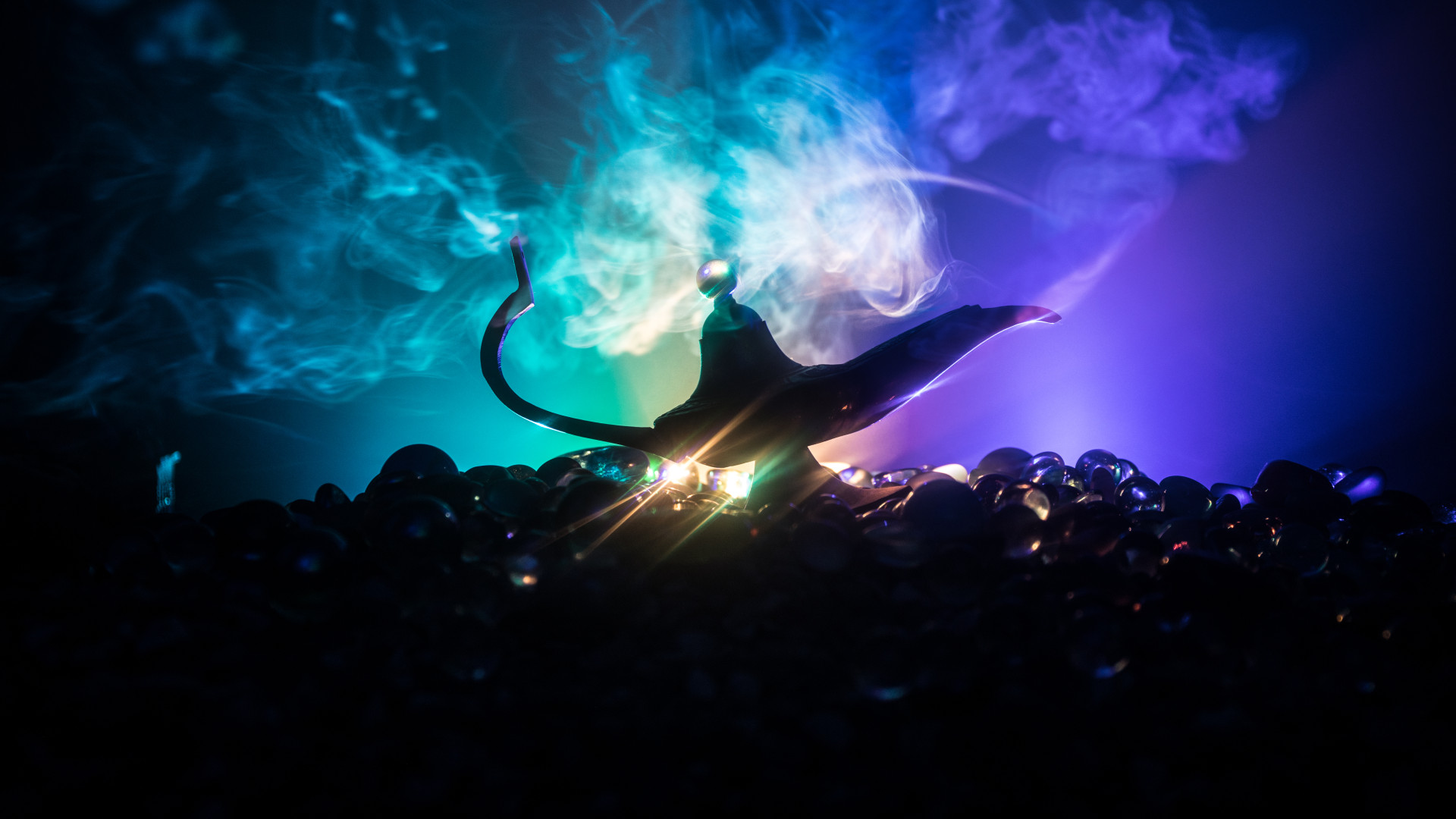 Kiszabadult a szellem a palackból, rekordot döntöttek a magyar biztosítók