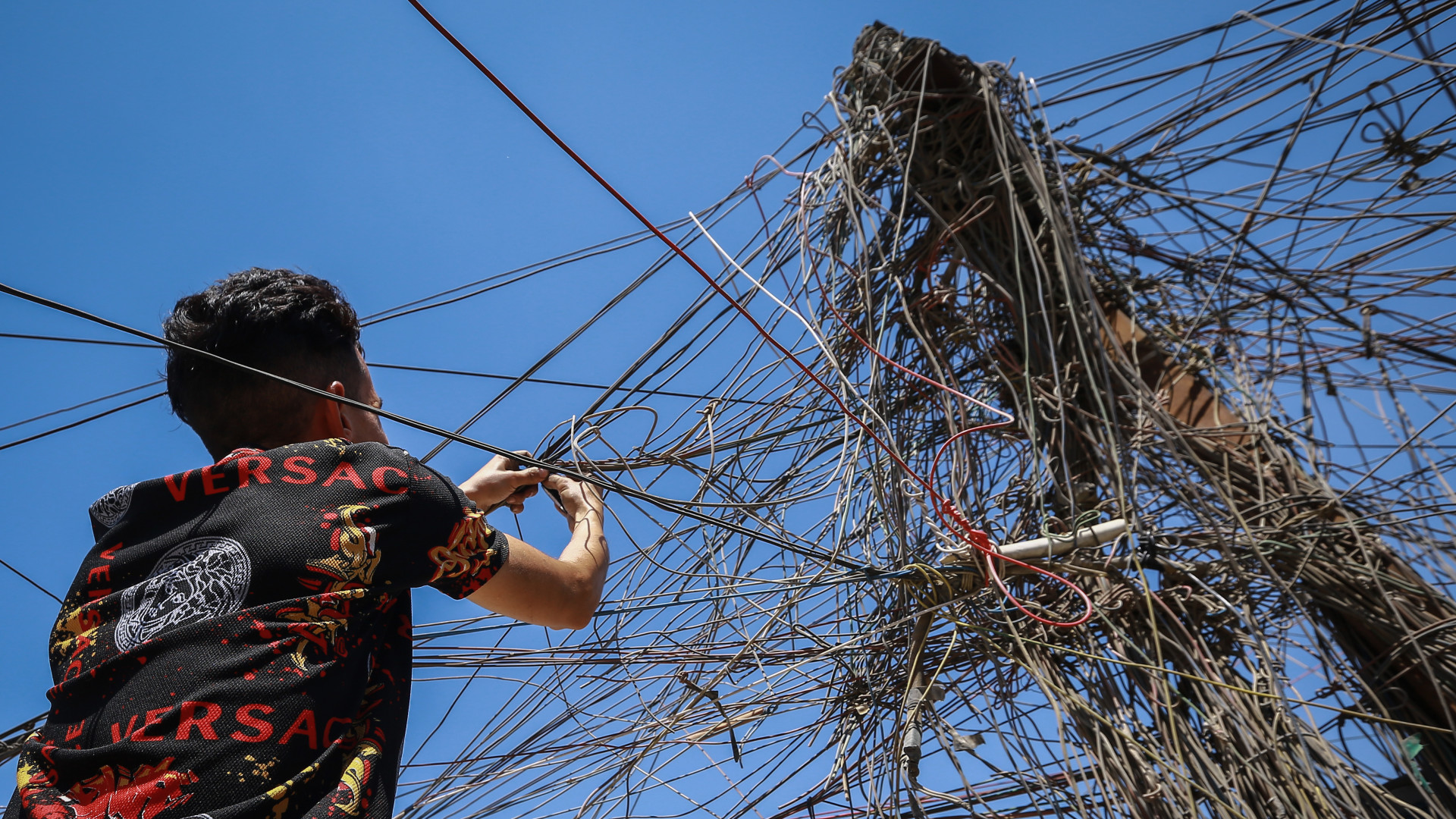 Veszélyes lavinát indíthat el az iraki áramhiány, ami Európára is hatással lehet