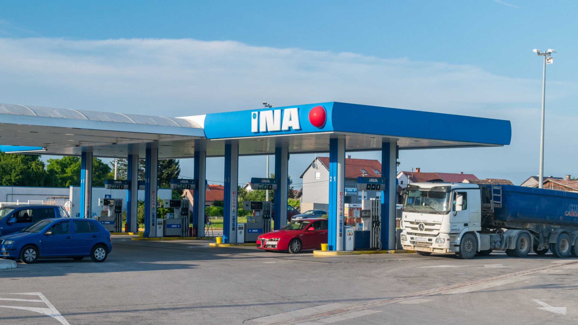 Csúnya adatok érkeztek: veszteségbe fordult a horvát olajipari óriás