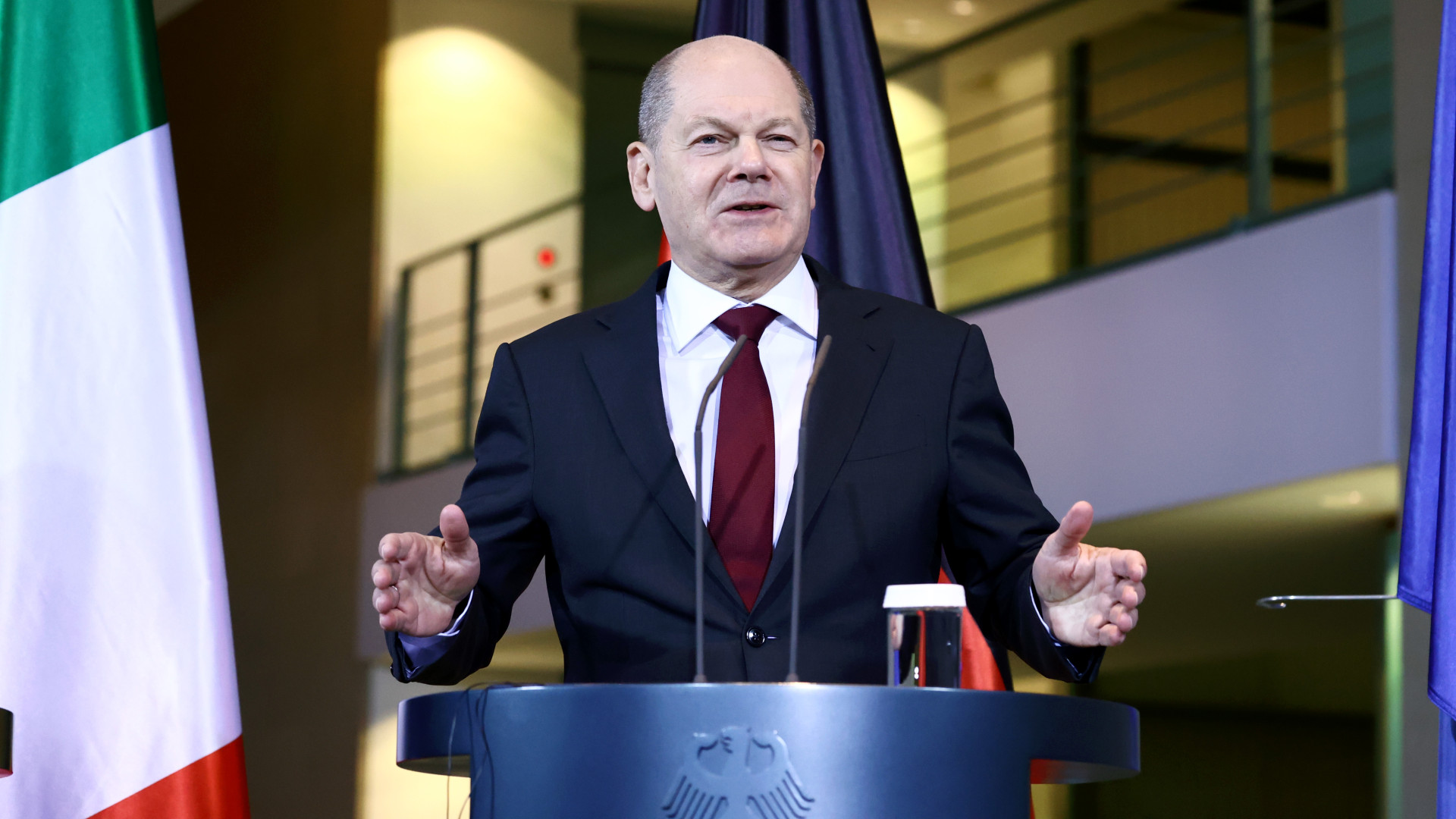 Nyugtat Scholz, fontos üzenetet küldött Németországnak