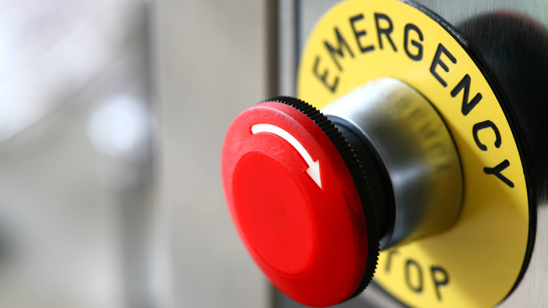 Vészleállás: hirtelen egy egész országban elment az áram