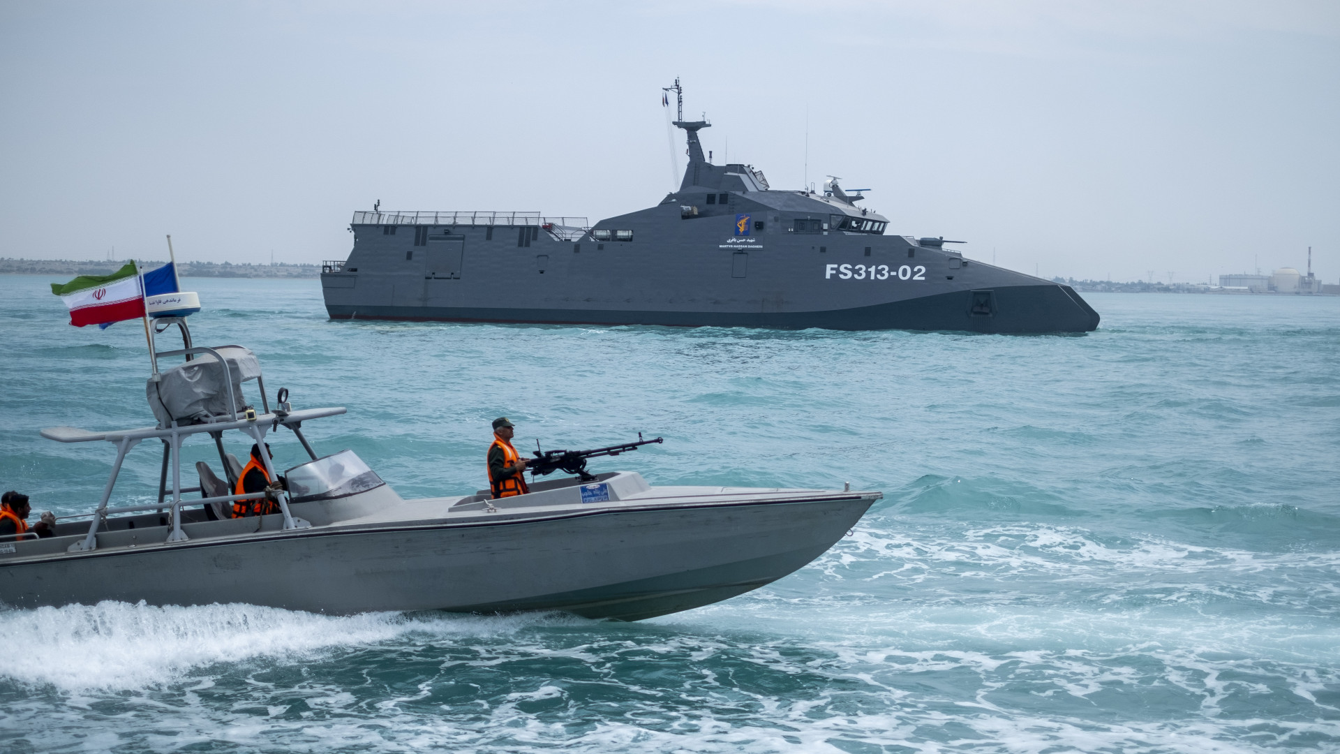 Gyorsan felrobbanhat a helyzet a világ egyik legfontosabb kereskedelmi útvonalánál - Most tényleg megtörténhet az, amitől mindenki retteg?