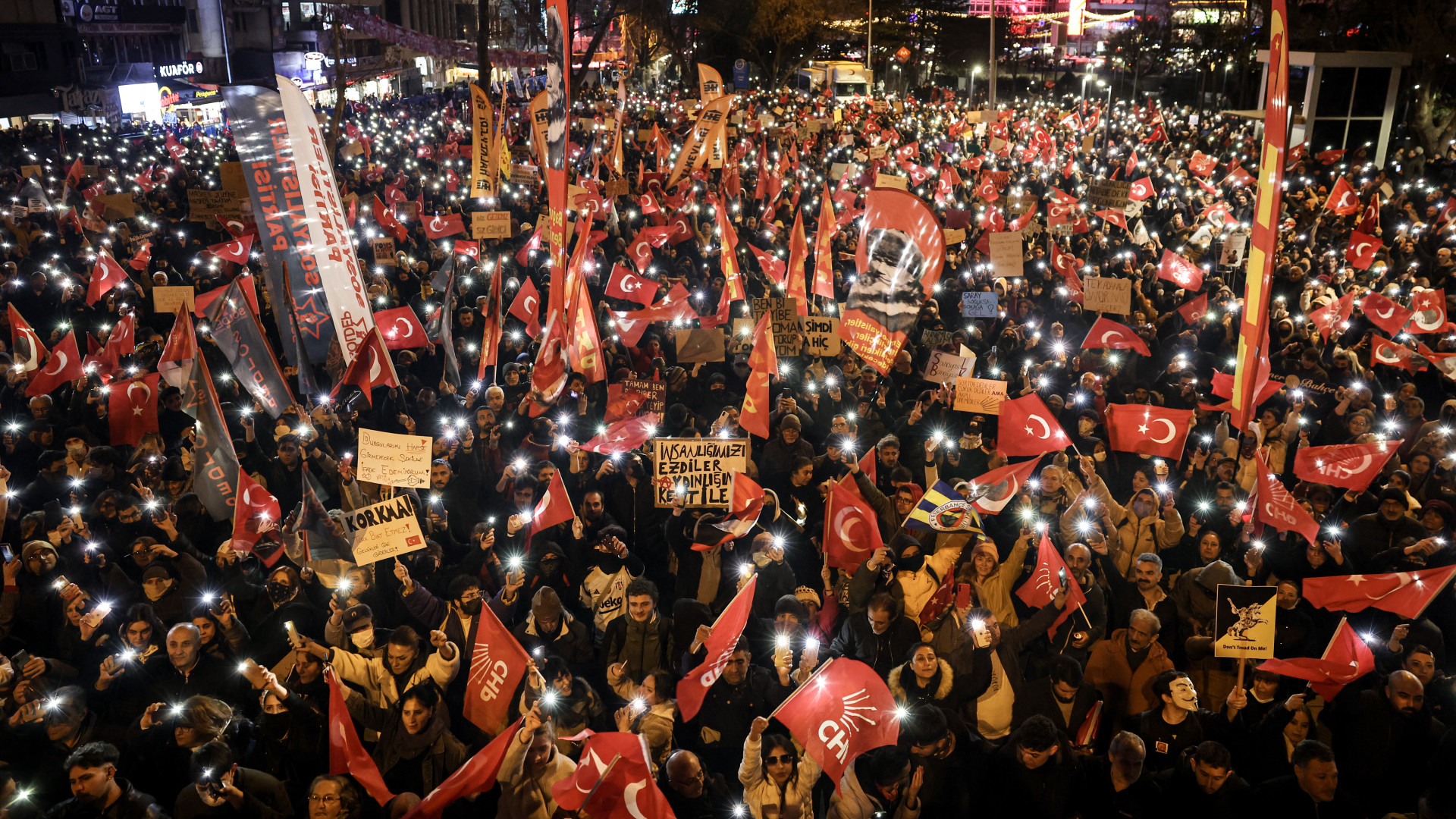 Ilyen nincs: olyan büntetést kértek Erdogan legnagyobb ellenfelére, amit máshol sorozatgyilkosok sem kapnak