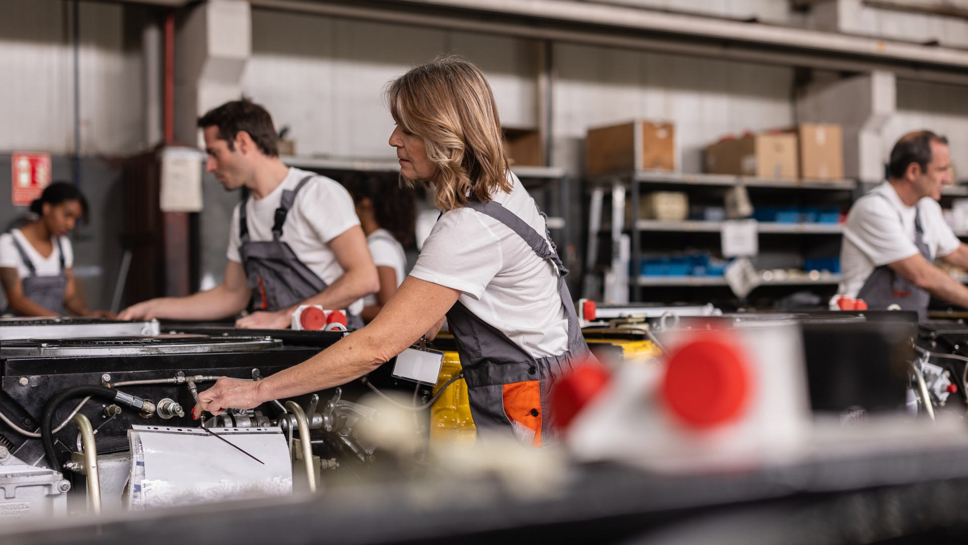 Kelet-Európa gazdasági modellje halott, itt az ideje beruházni a jövőnkbe