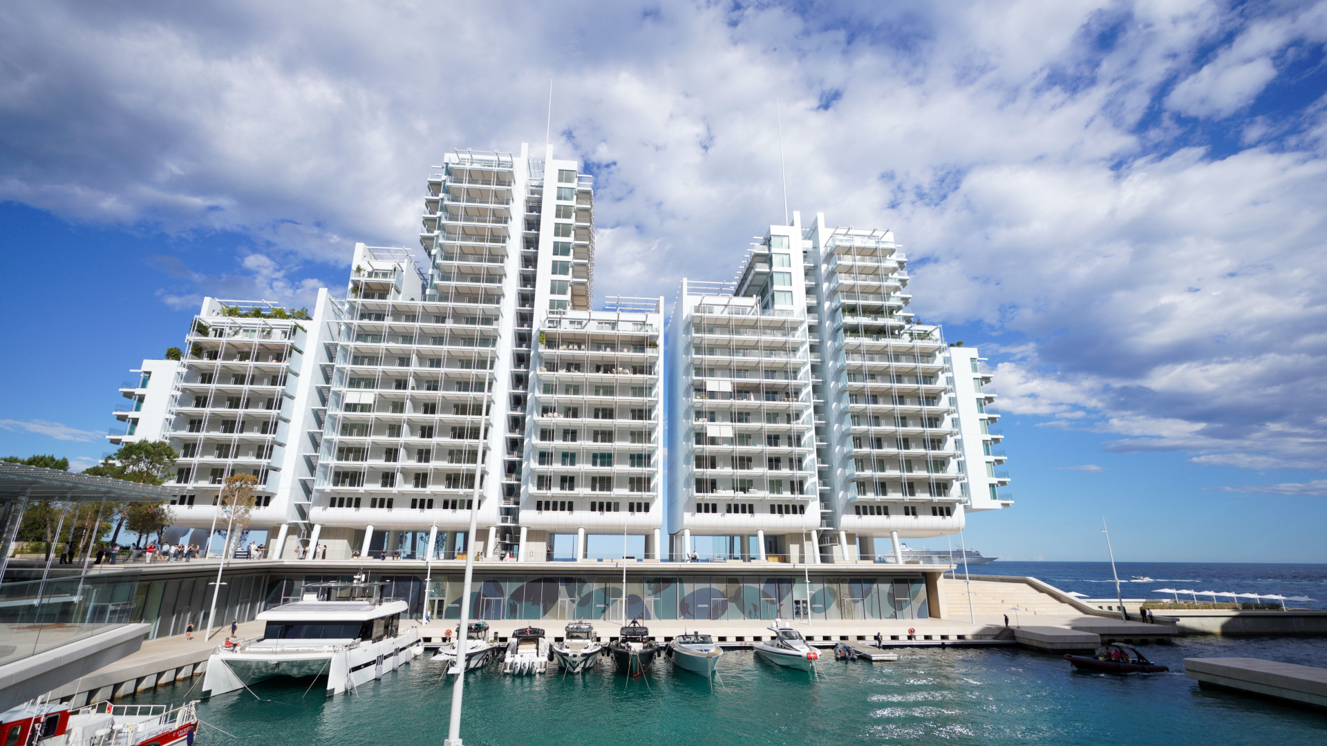 Történelmi rekord a luxuslakások piacán: soha nem fizettek még ennyit egyetlen lakásért, kiderült, ki a vevő