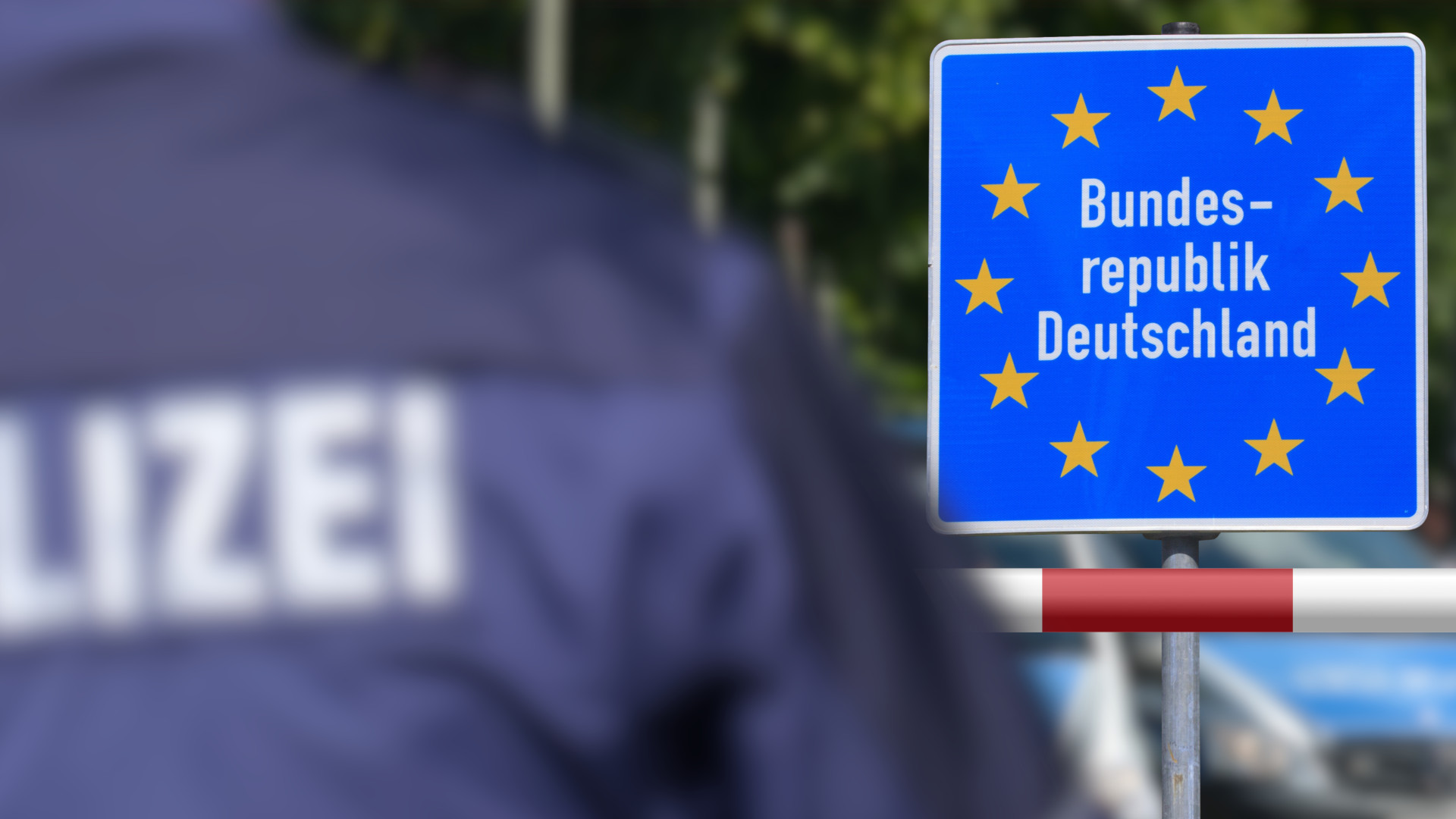Óriásit zuhant a menedékkérők száma Németországban – Ez áll a számok mögött