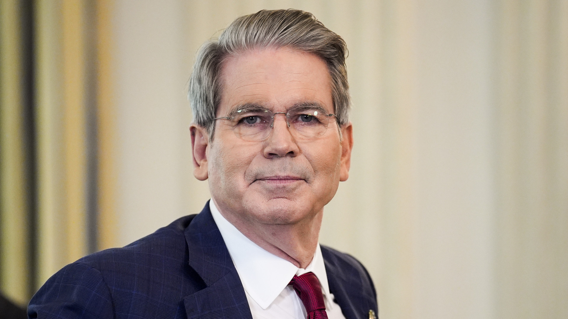 Scott Bessent: "Nem fogunk tárgyalni csak azért, mert a tőzsde esik"
