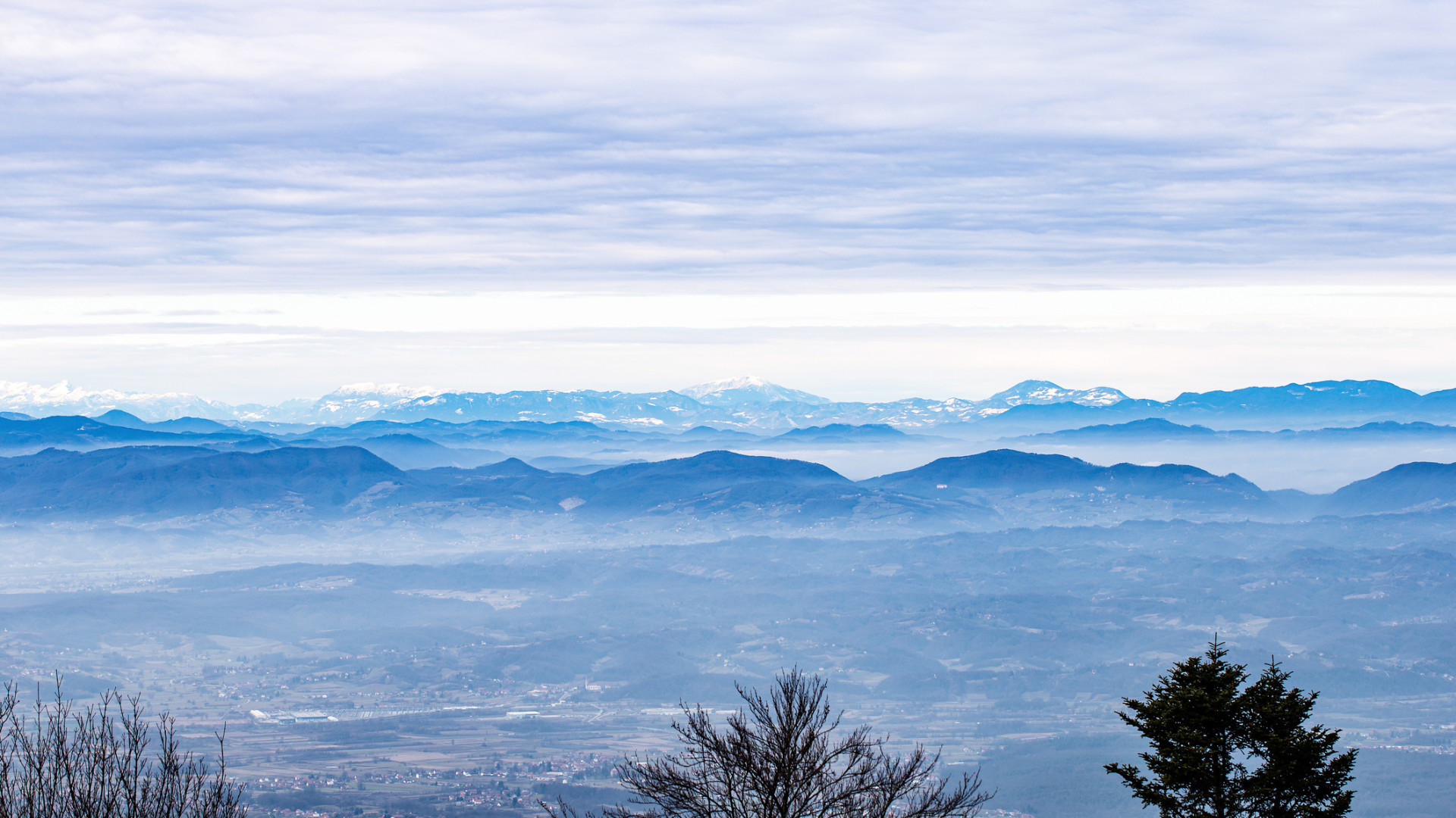 Hókáosz van Horvátországban: leállt a teherforgalom