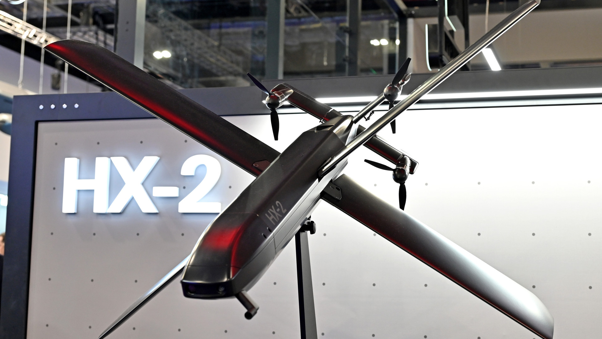 Csúfos bukás a fronton: a németek csúcsdrónjai megbénultak az első bevetésen