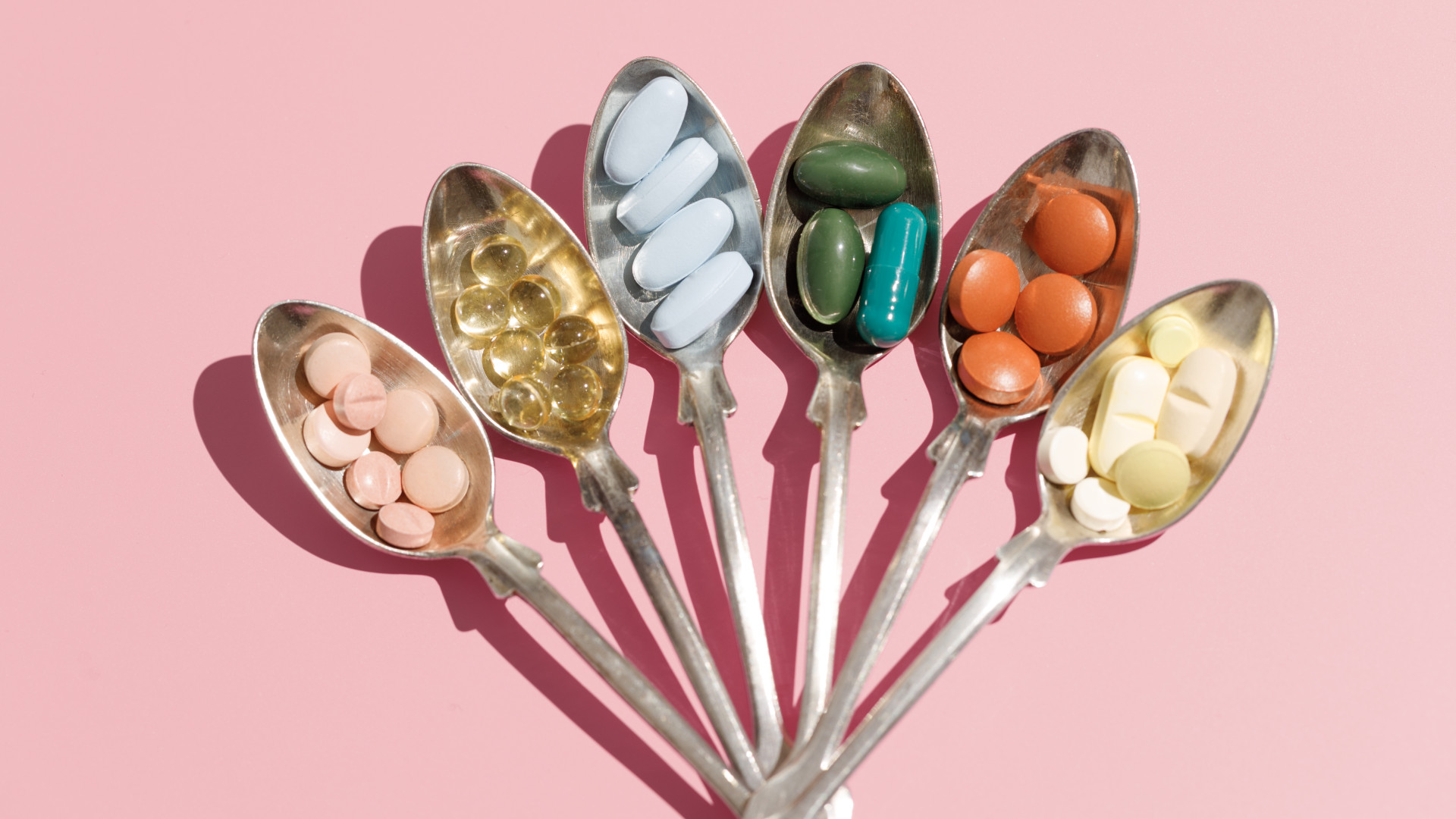 Bekövetkezett, amitől sokan féltek Európában: fontos gyógyszerek bevezetését halasztják el sorra az amerikai gyártók az