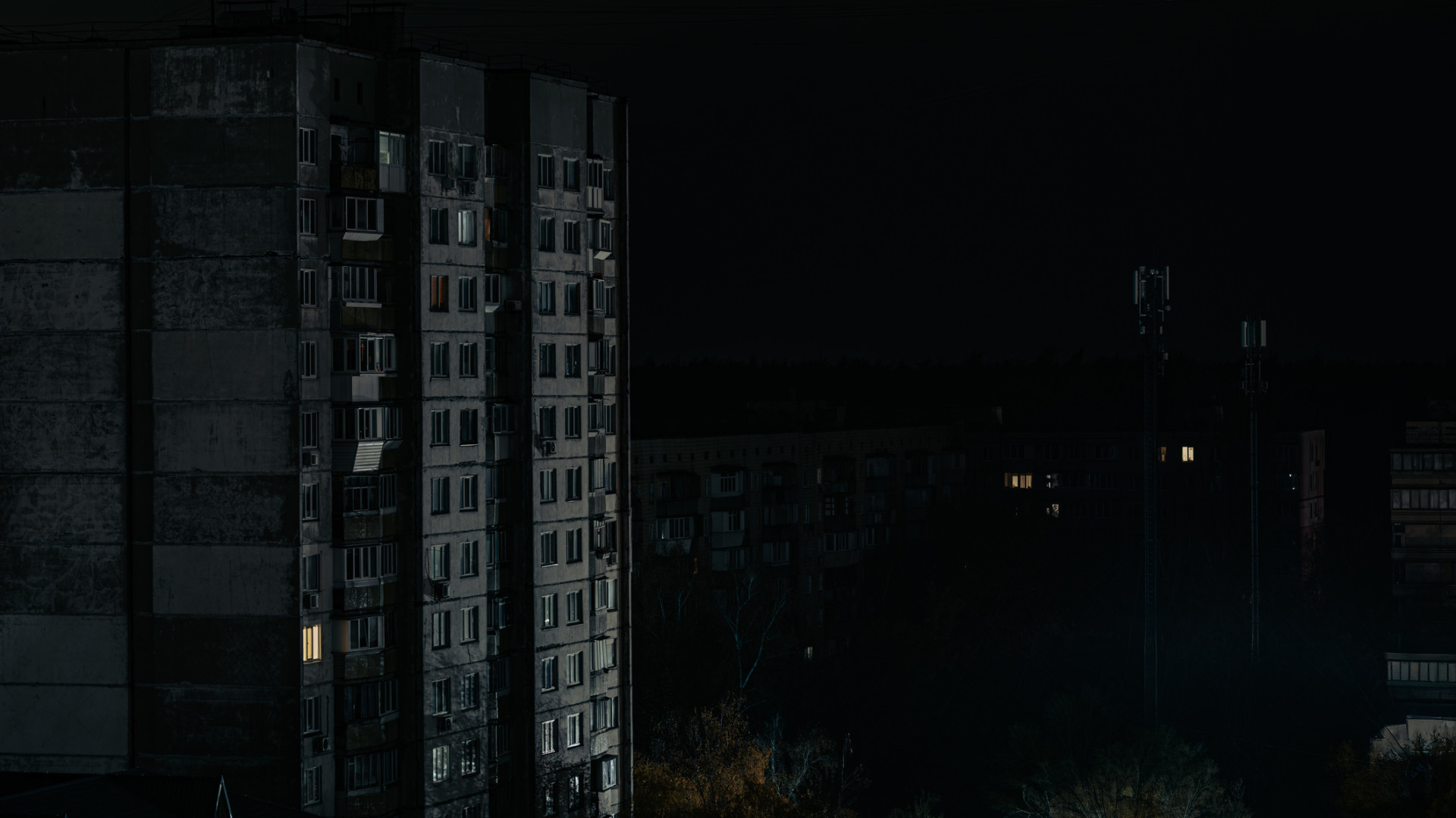 Teljes sötétségbe borult az ukrán terület: százezrek maradtak áram nélkül a kegyetlen hidegben