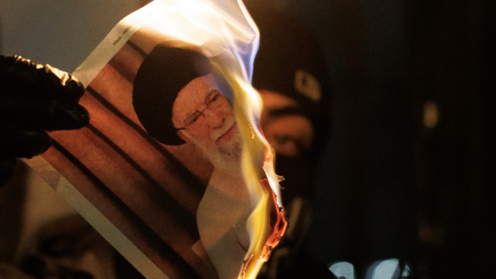 Elképesztő számok keringenek: 360 ezren megsérültek az iráni tüntetéseken?