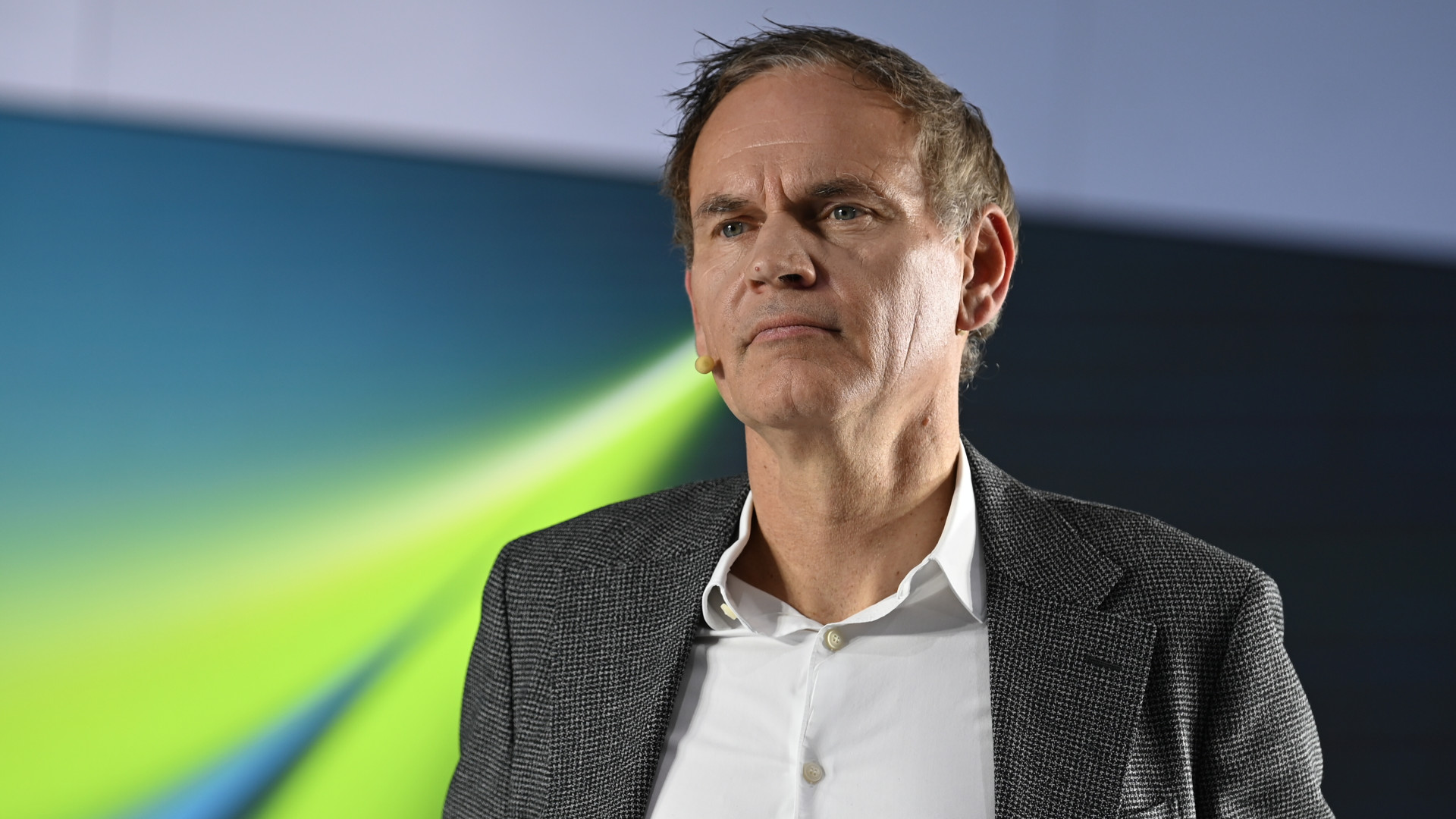 Nagy bajban a Volkswagen, a teljes üzleti modellt át kell alakítani