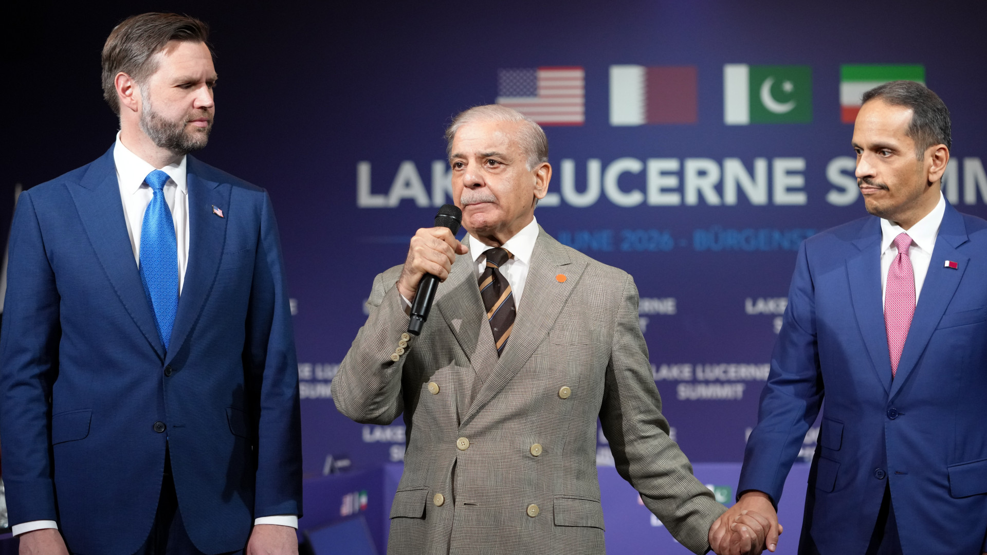 Küszöbön a történelmi alku Irán és Amerika között, kész a tervezet a szankciók feloldásáról