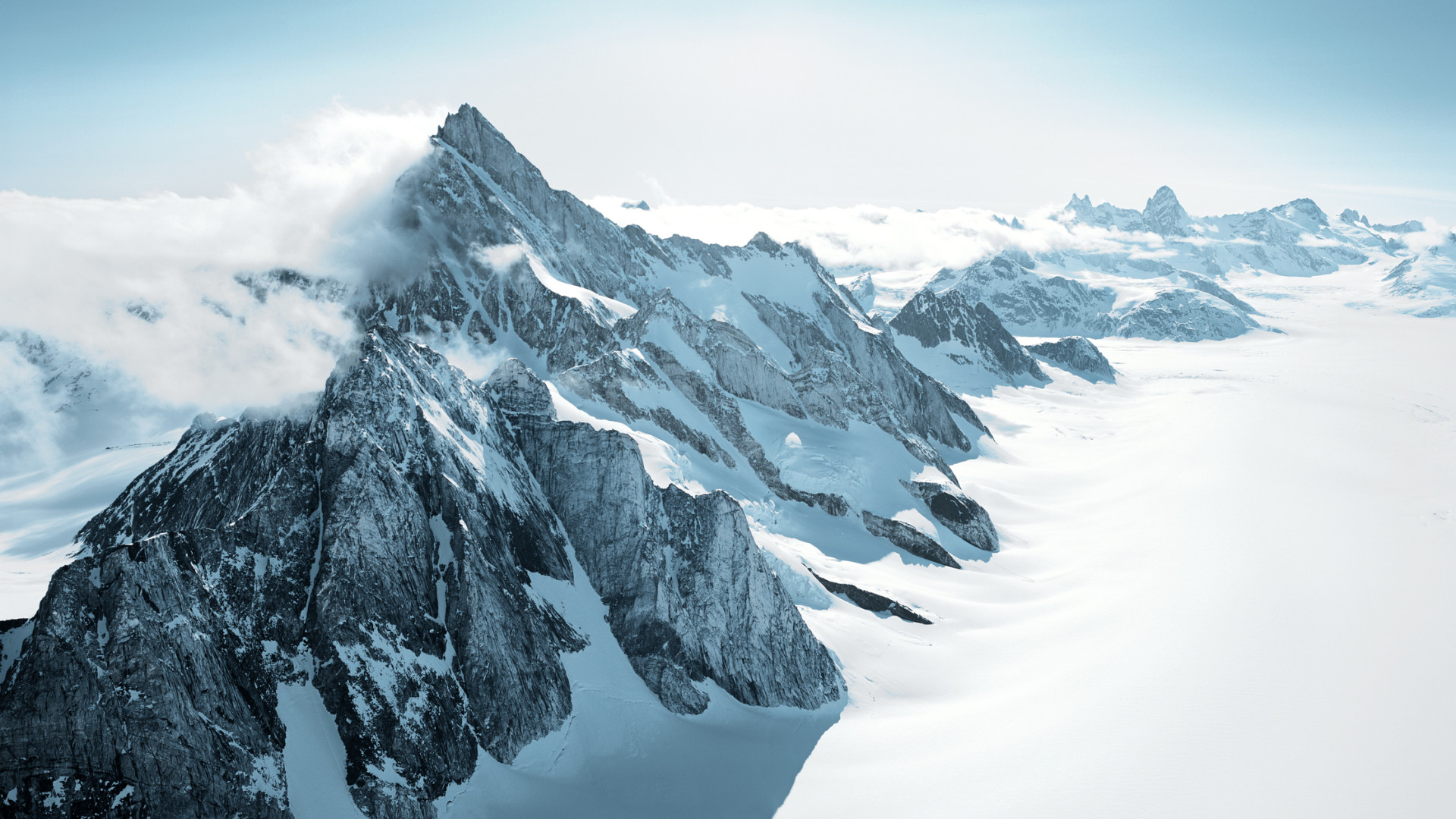 A dán király Grönlandra látogat