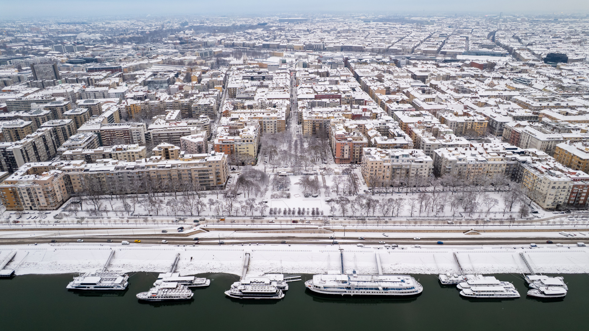 Újabb havazás és ónos eső jön Budapesten: megszólalt Karácsony Gergely