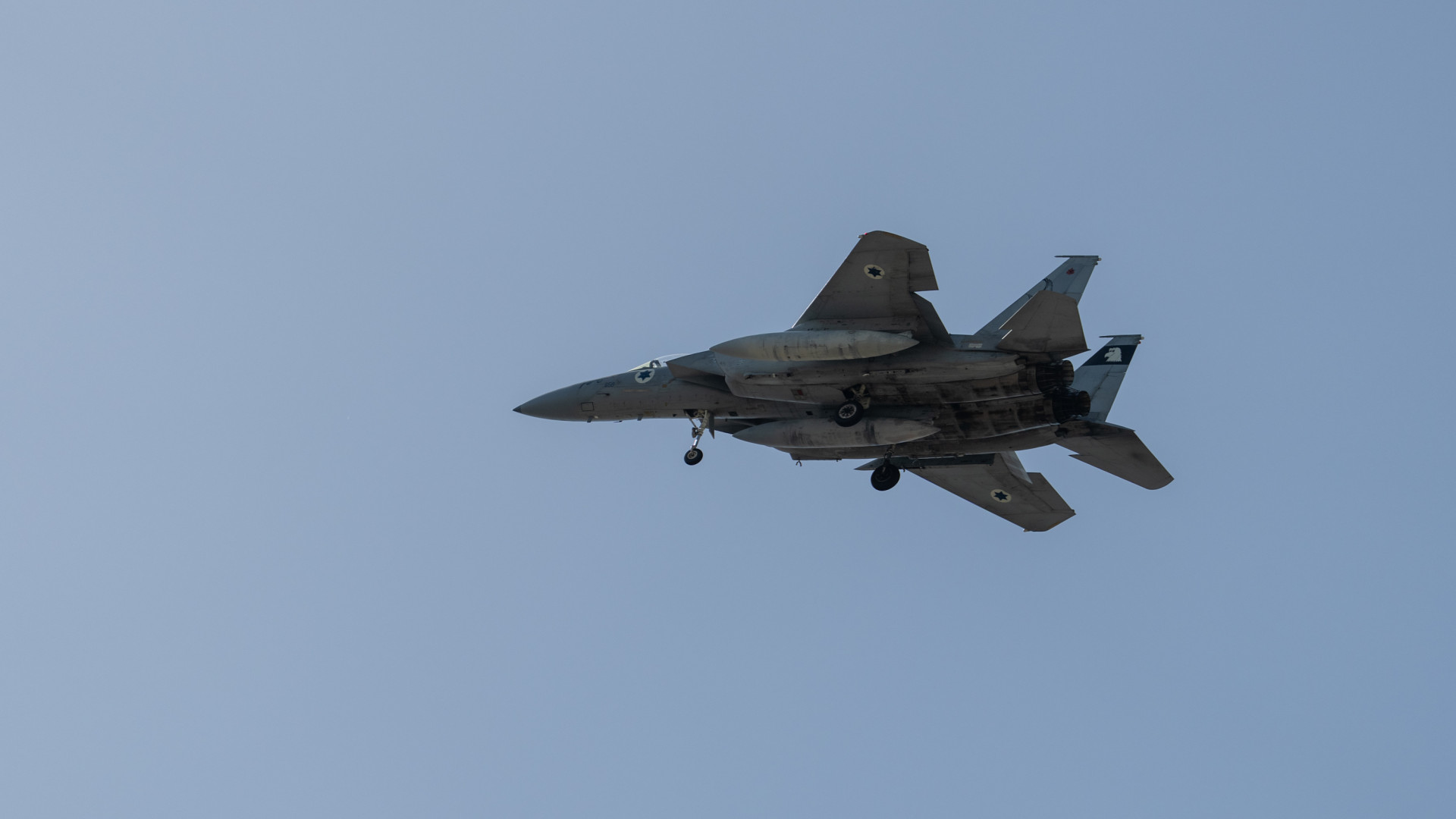 Iráni légvédelem célba vette F-15-ös vadászgépet a Hormuzi-szoros közelében