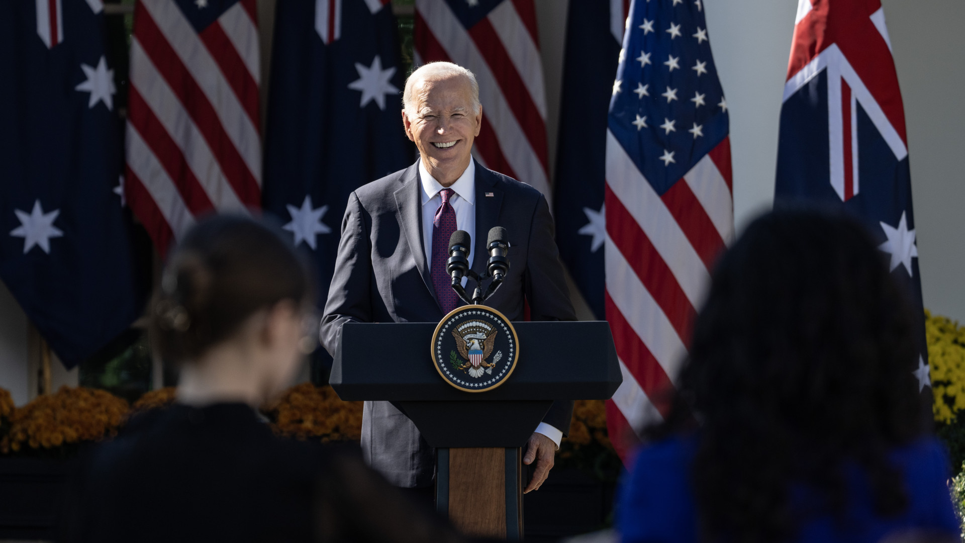 A Demokrata Pártból kapott új kihívót Biden - Nagy hibára figyelmeztetnek neves demokraták